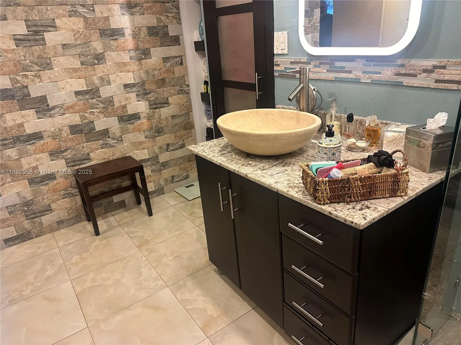 1500 S Ocean Dr, #5G