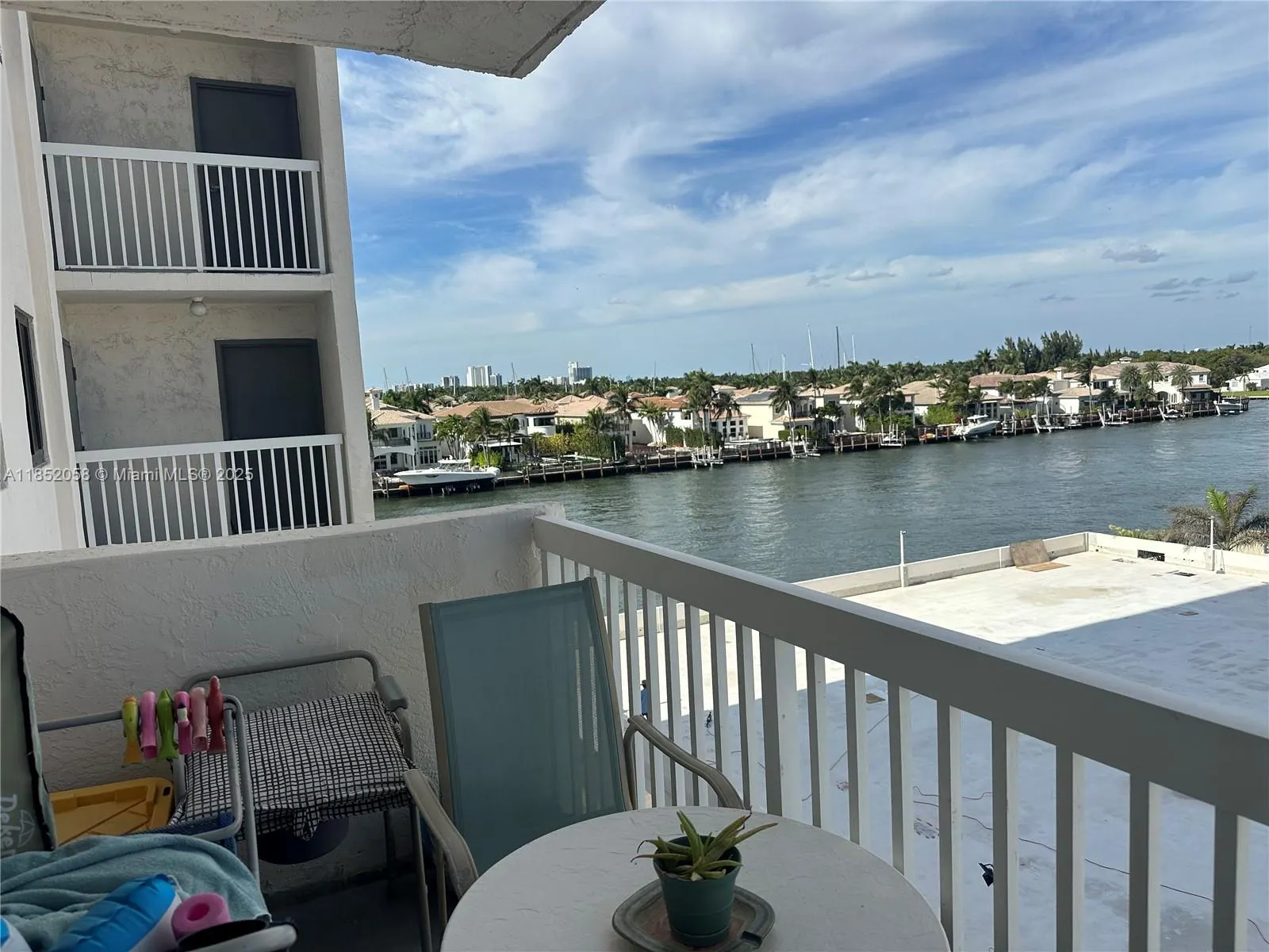 1500 S Ocean Dr, #5G