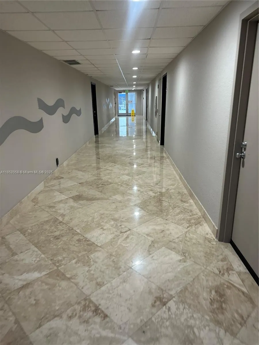 1500 S Ocean Dr, #5G