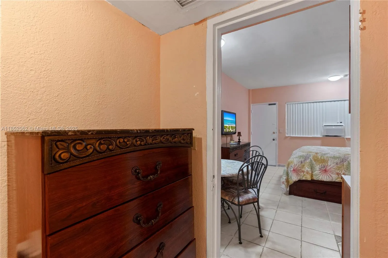26 Diplomat Pkwy, #2356
