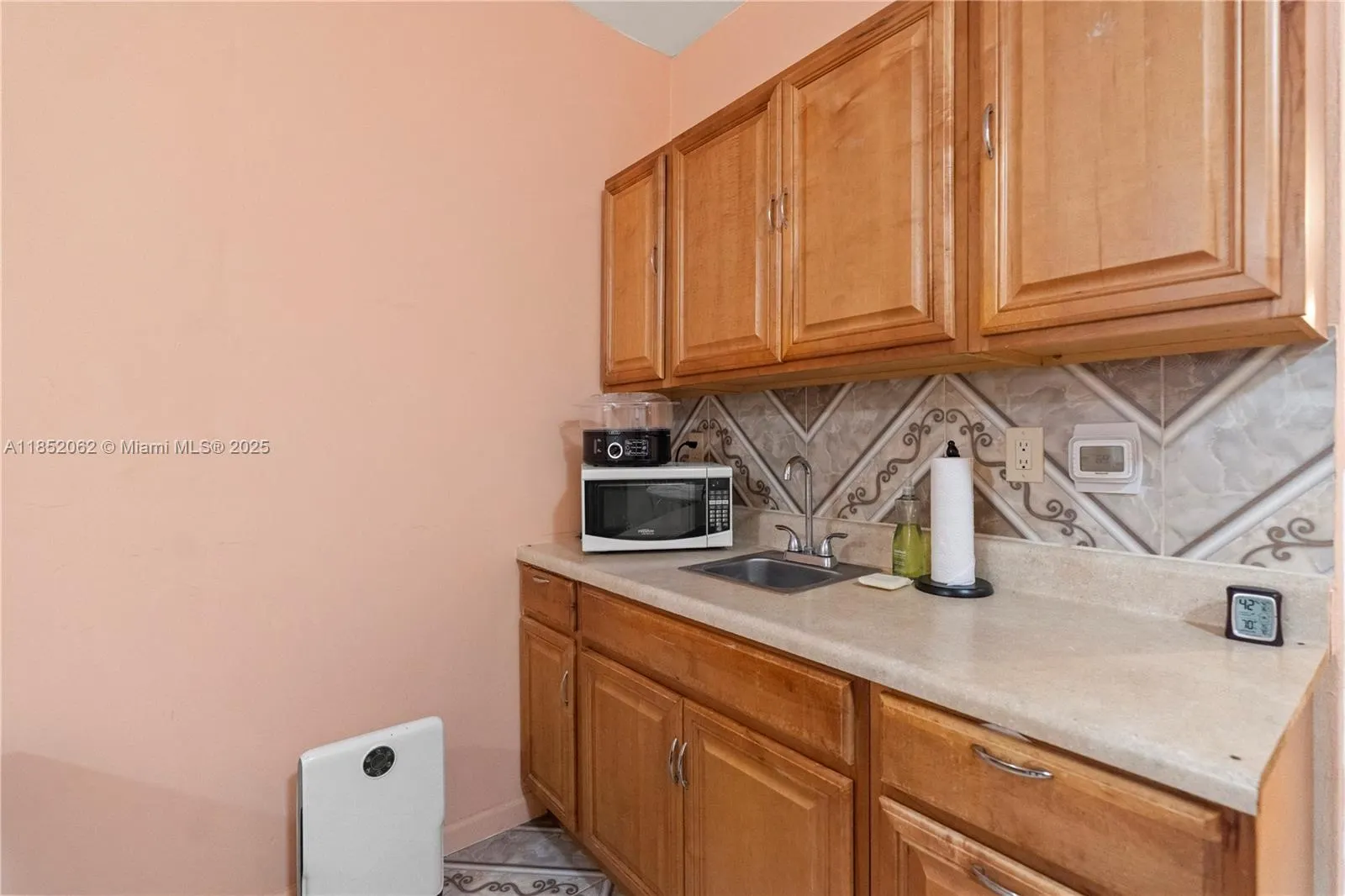 26 Diplomat Pkwy, #2356