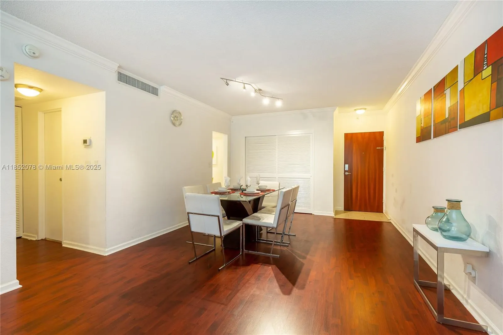 3901 S Ocean Dr, #2D