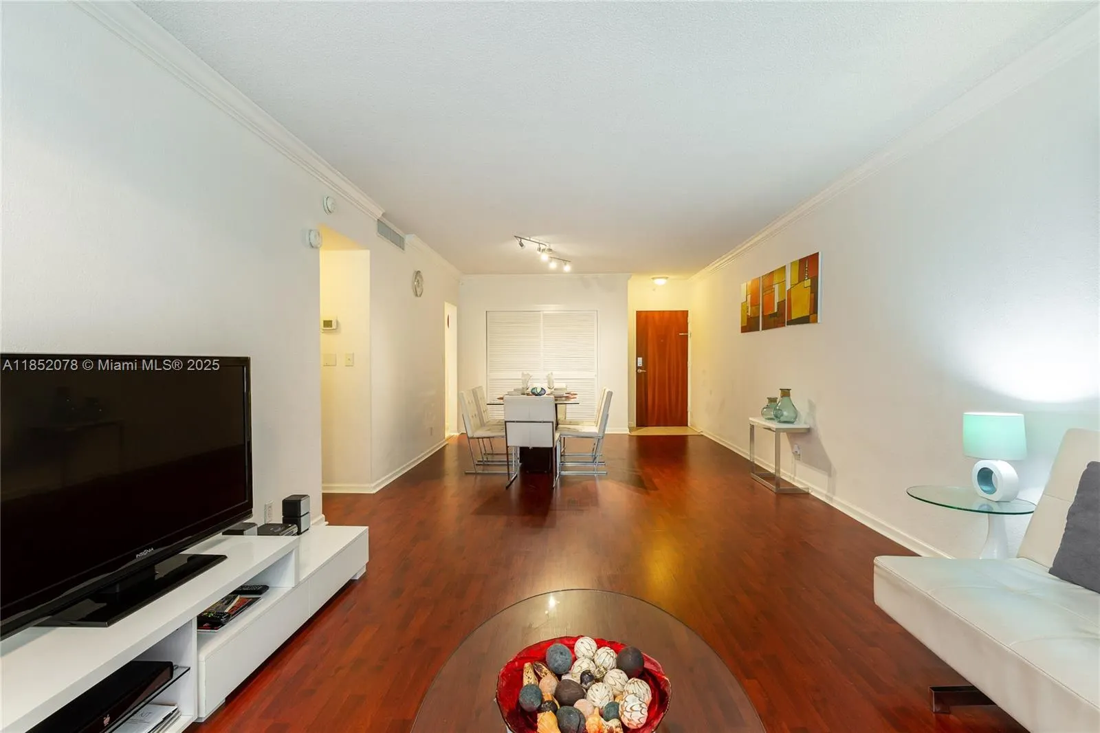 3901 S Ocean Dr, #2D
