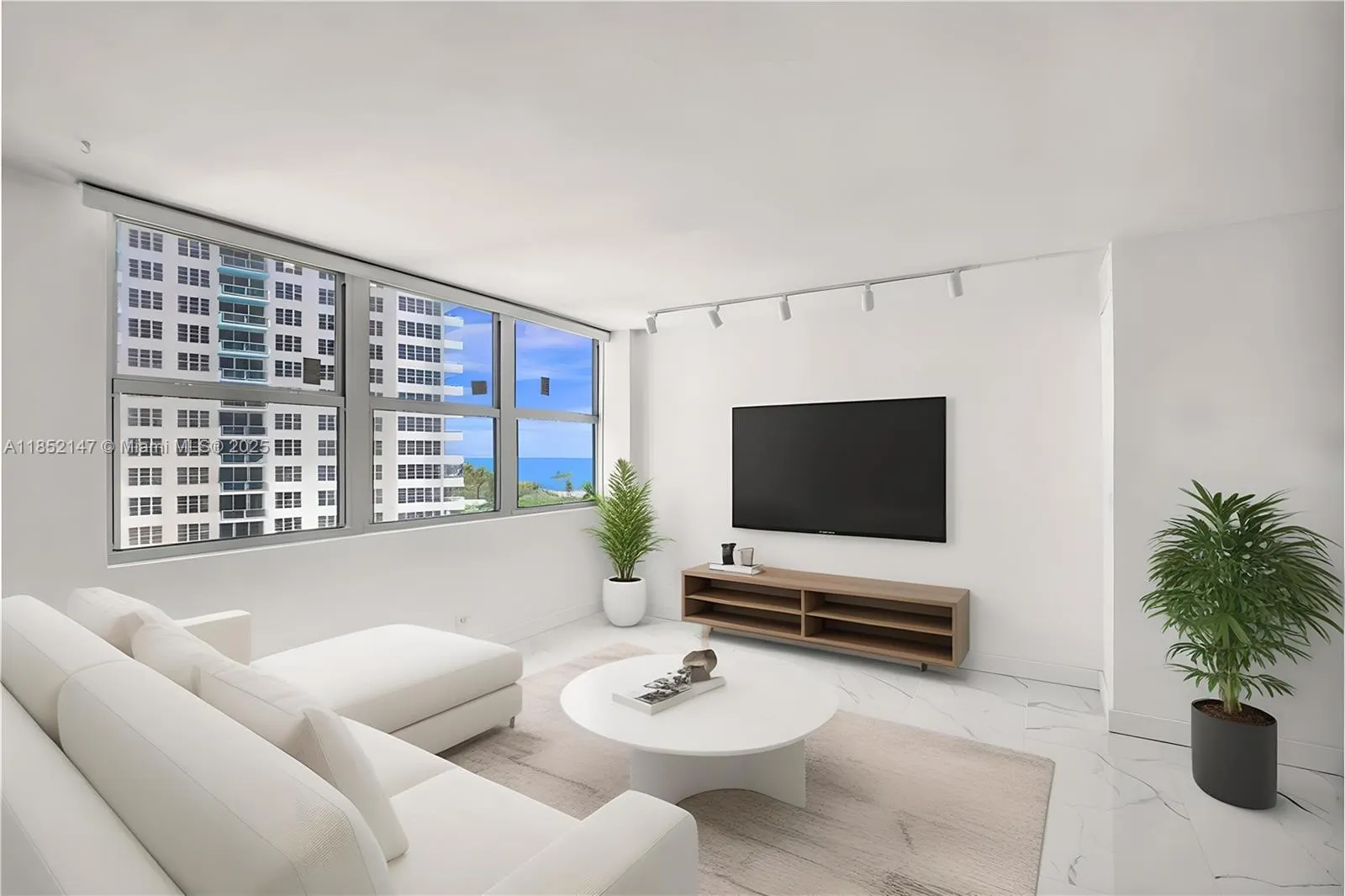 5055 Collins Ave, #5A