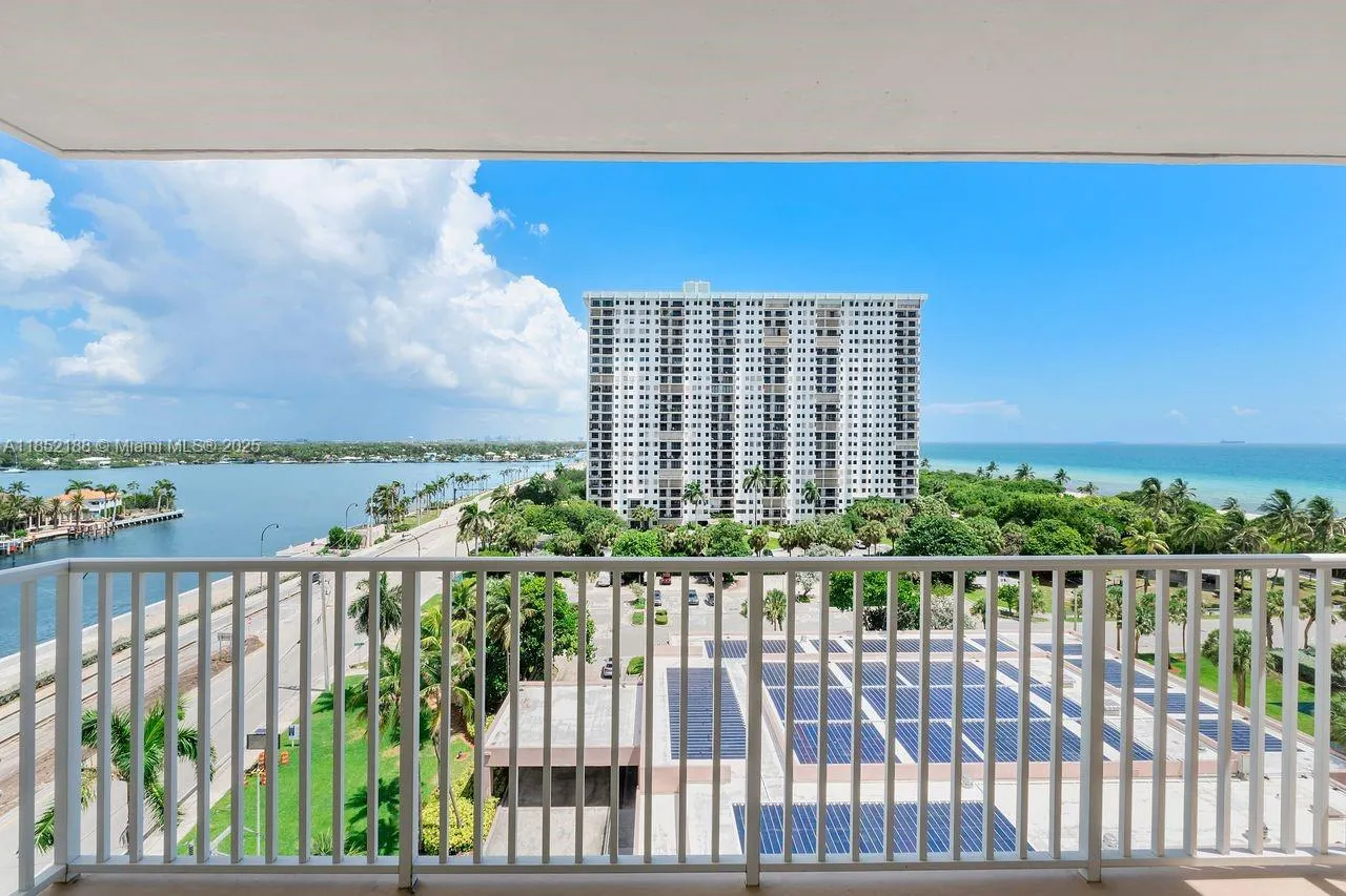 1401 S Ocean Dr, #PH2