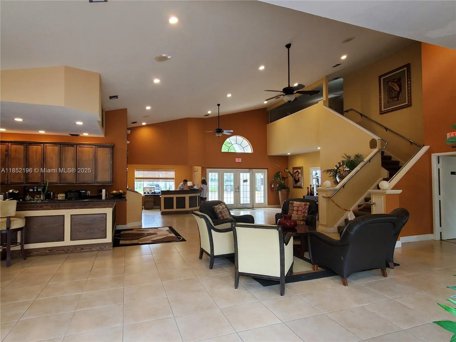5628 Rock Island Rd, #181