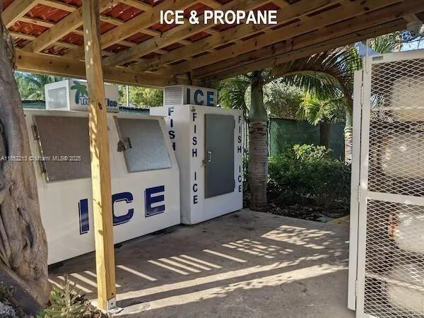 325 Calusa St lot 333