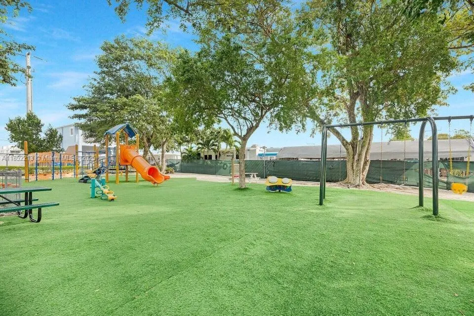 325 Calusa St lot 333
