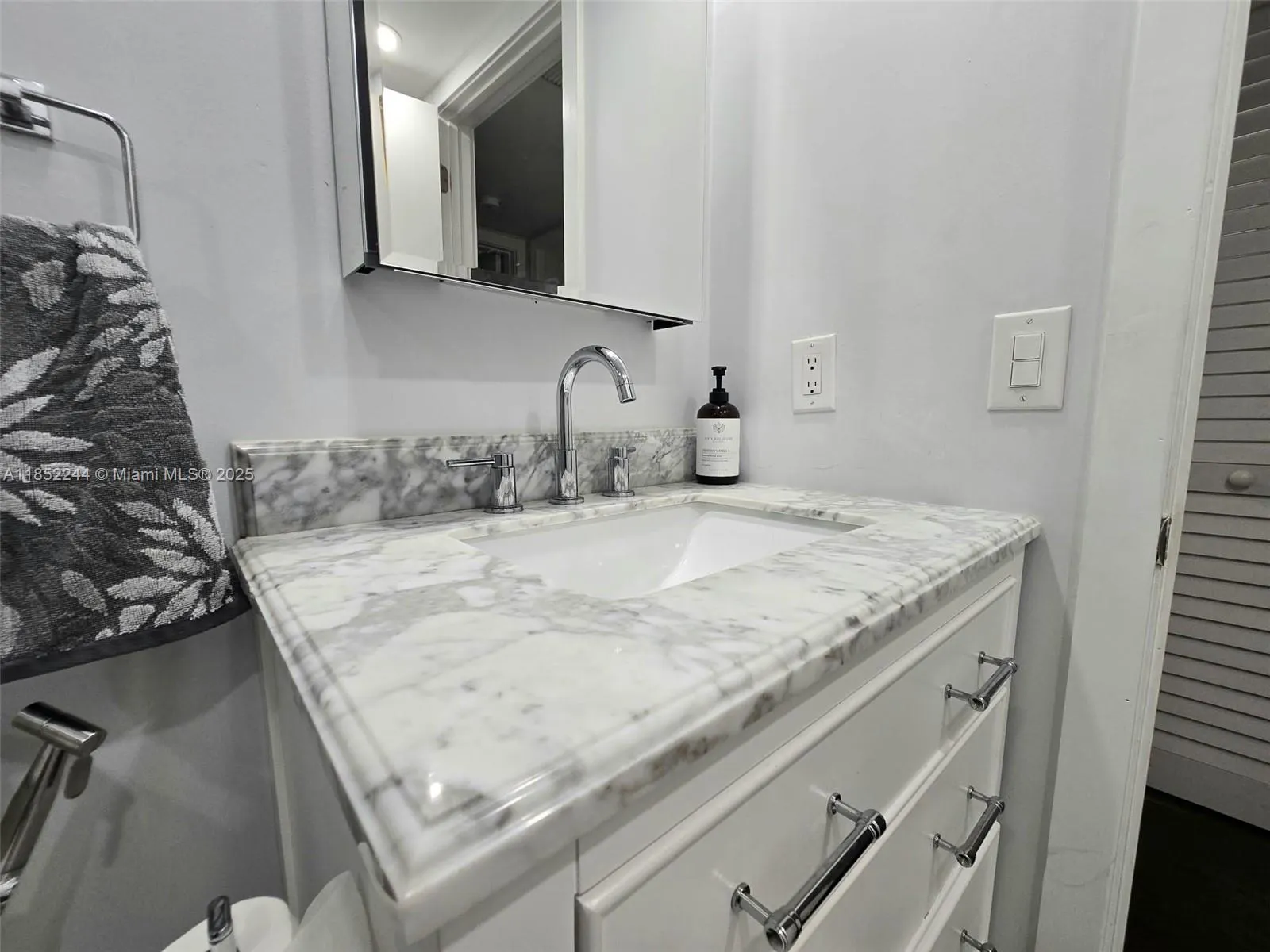 1401 SW 135th Ter, #213H
