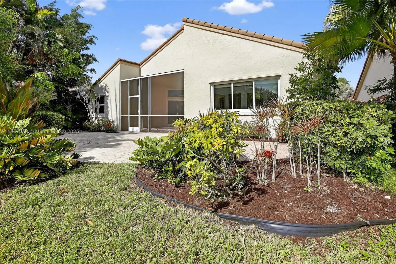 372 Cameron Dr