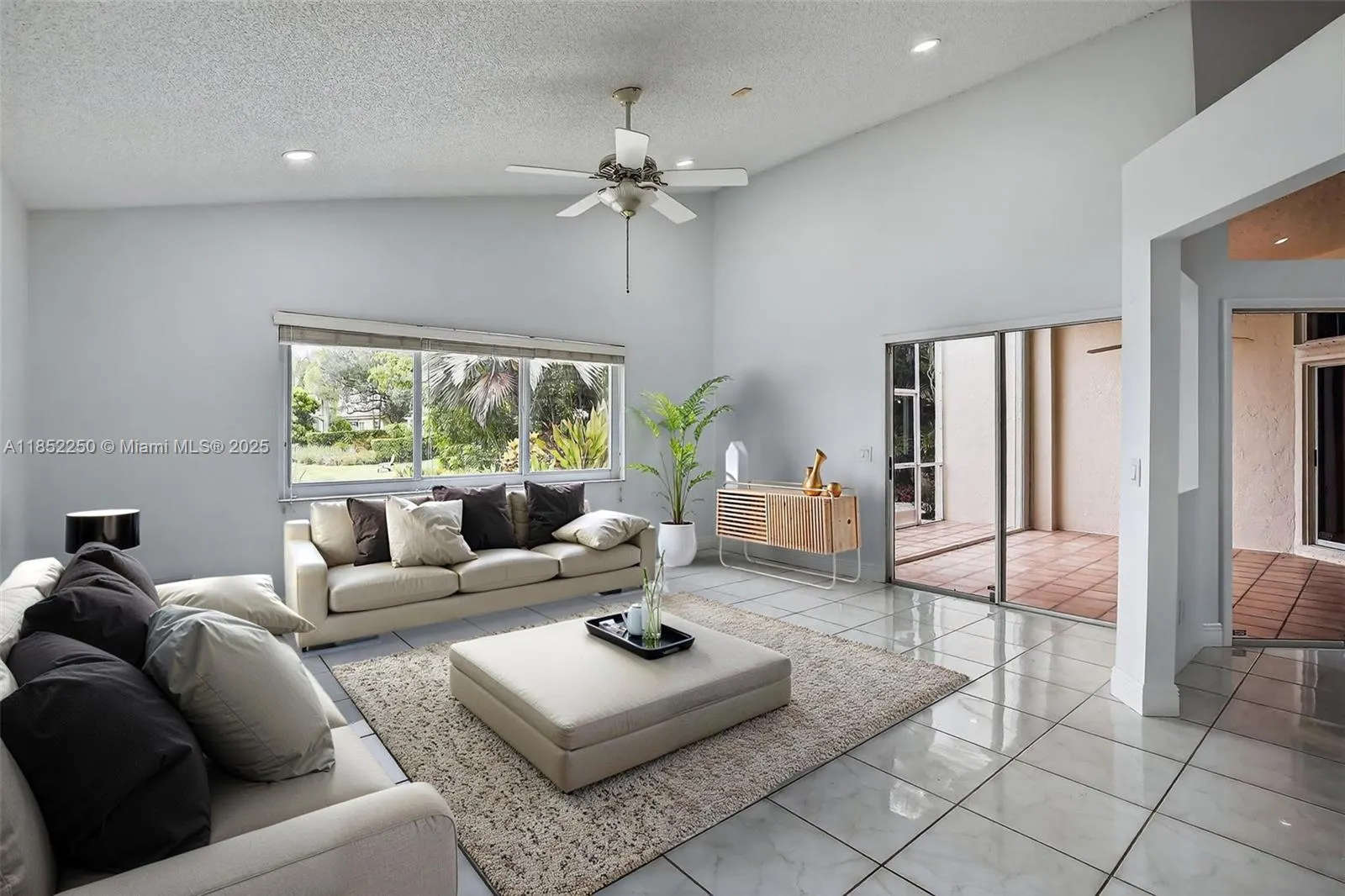 372 Cameron Dr