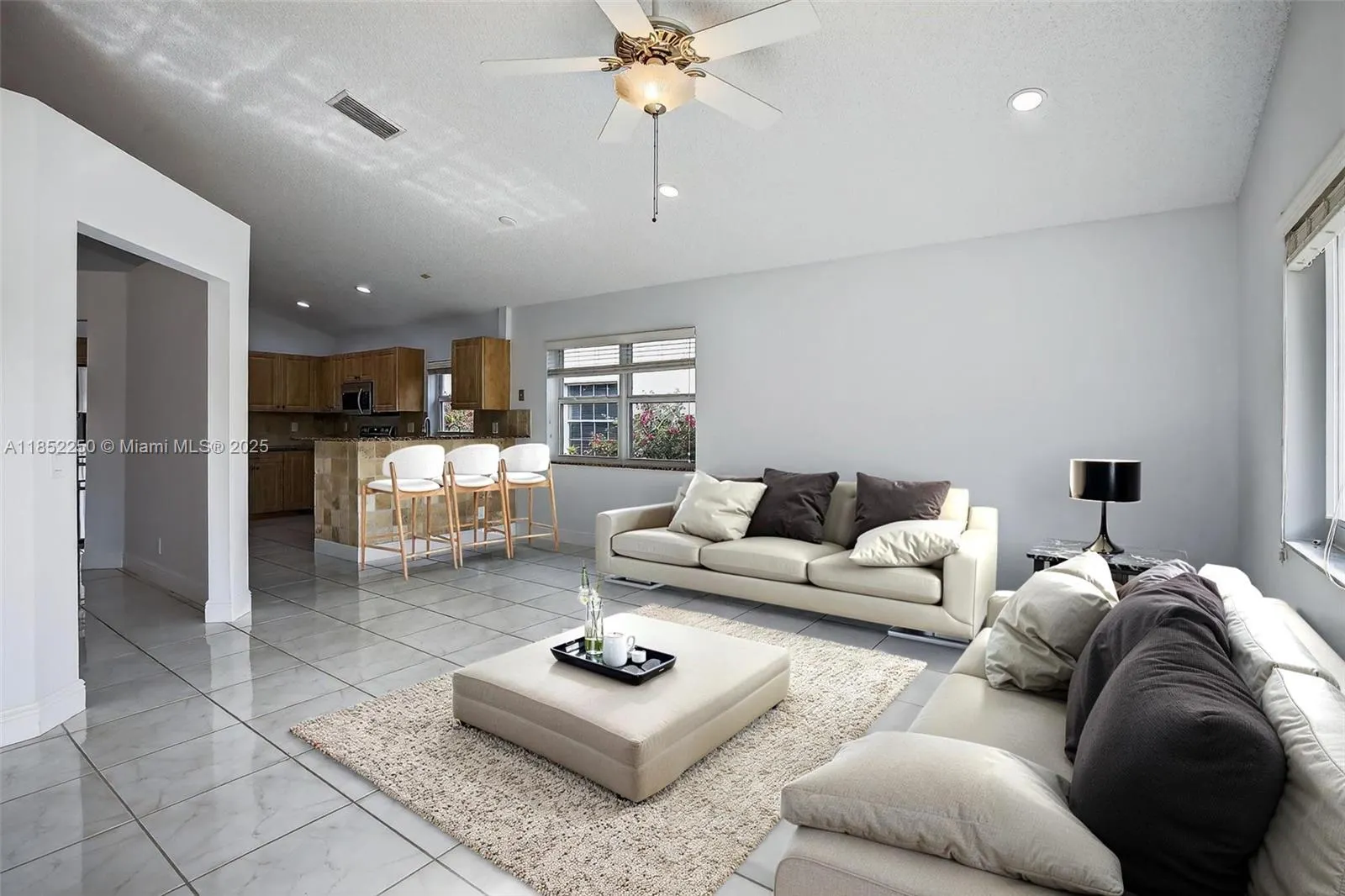 372 Cameron Dr