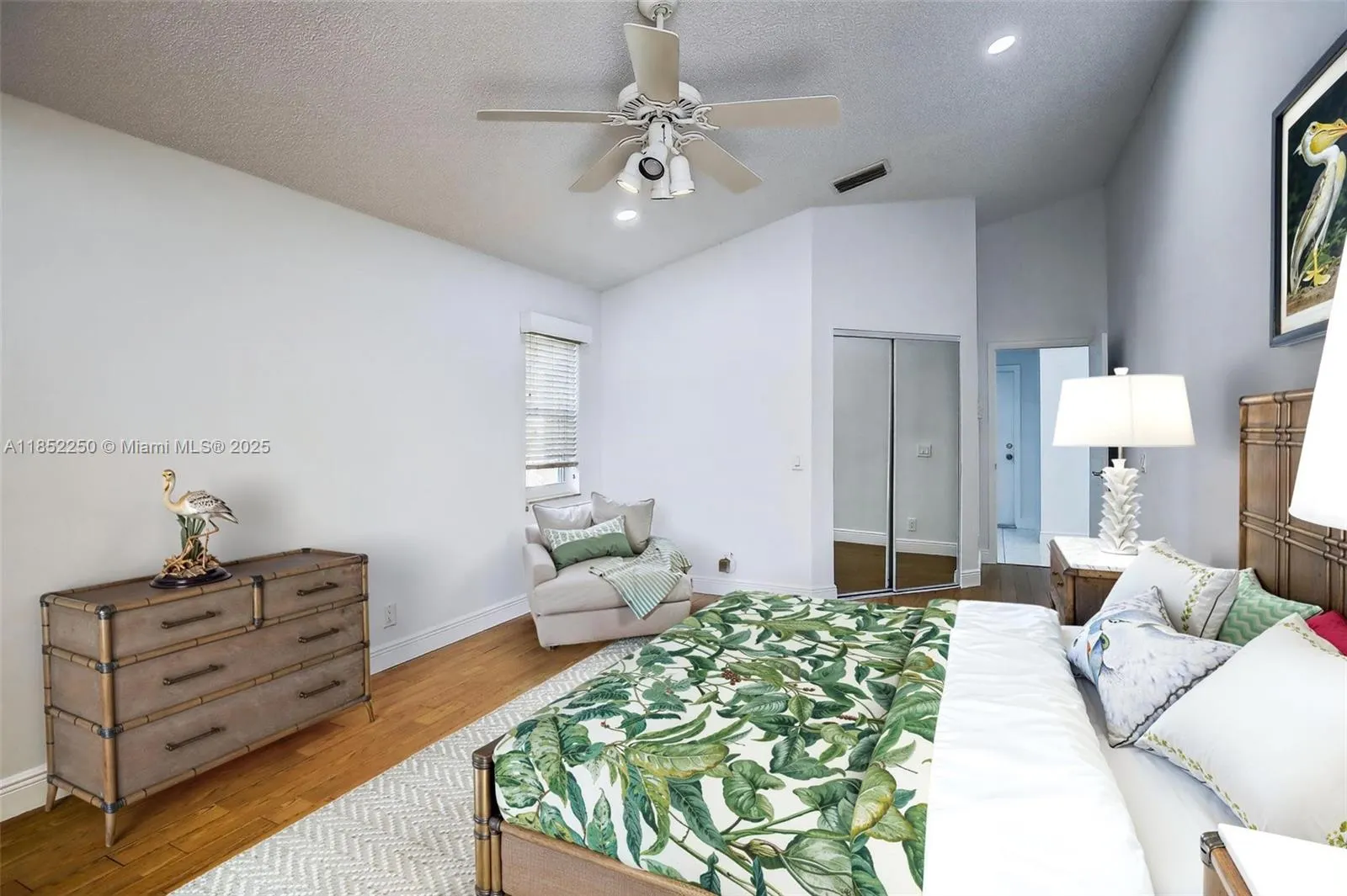 372 Cameron Dr