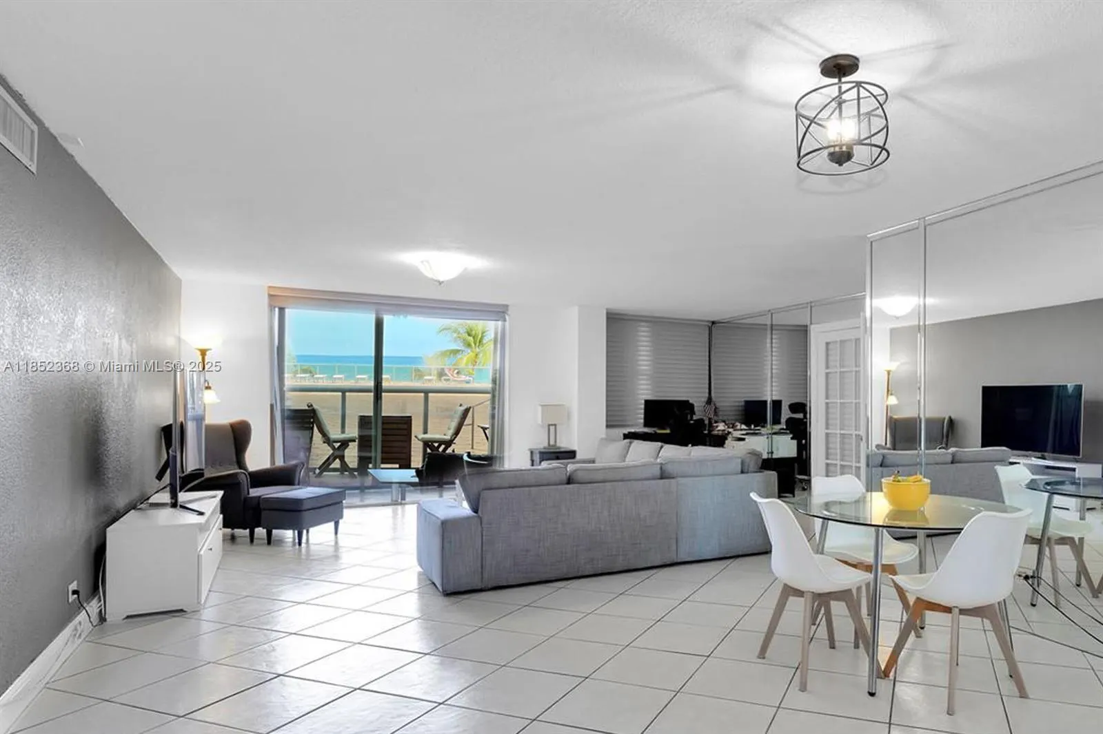 6039 Collins Ave, #311