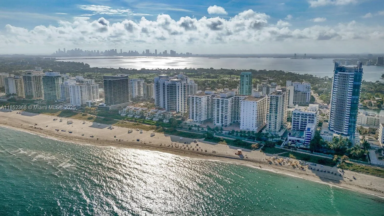 6039 Collins Ave, #311