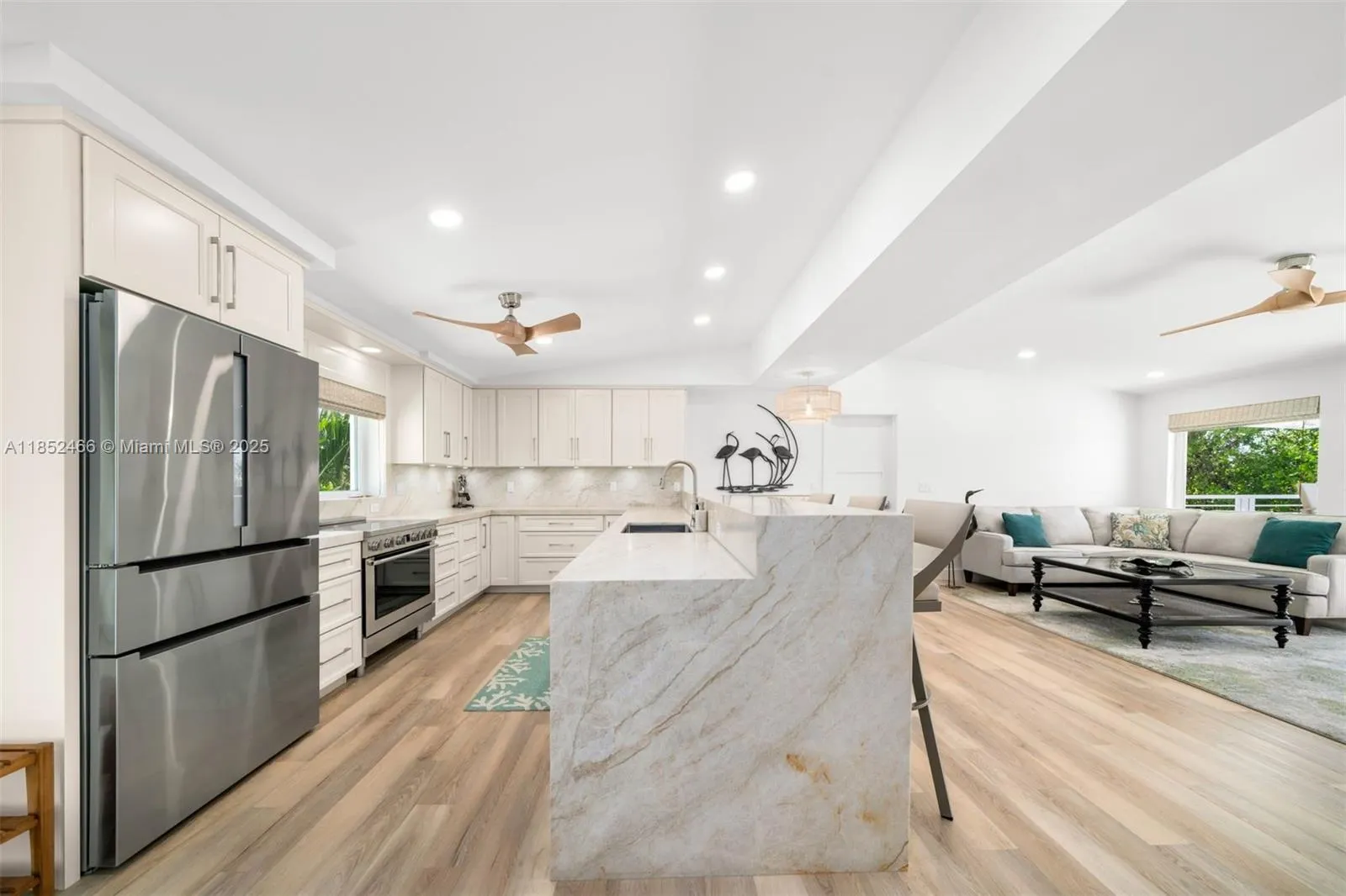 109 Sapodilla Dr
