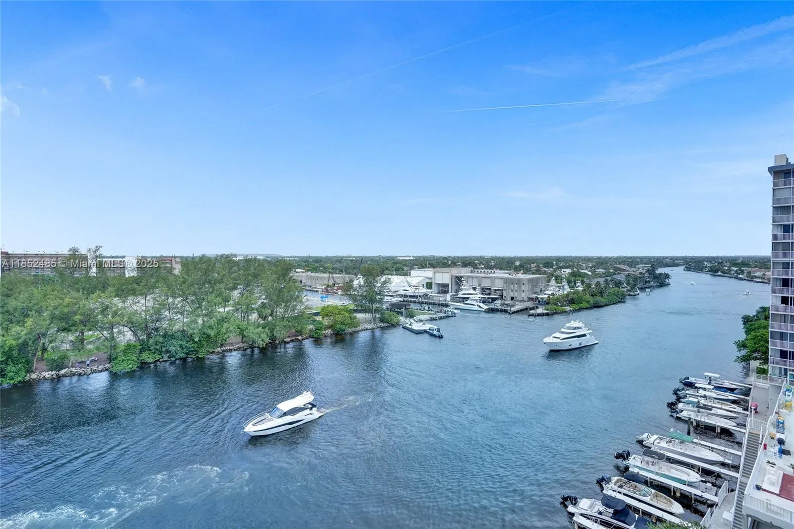 1401 N Riverside Dr, #1005