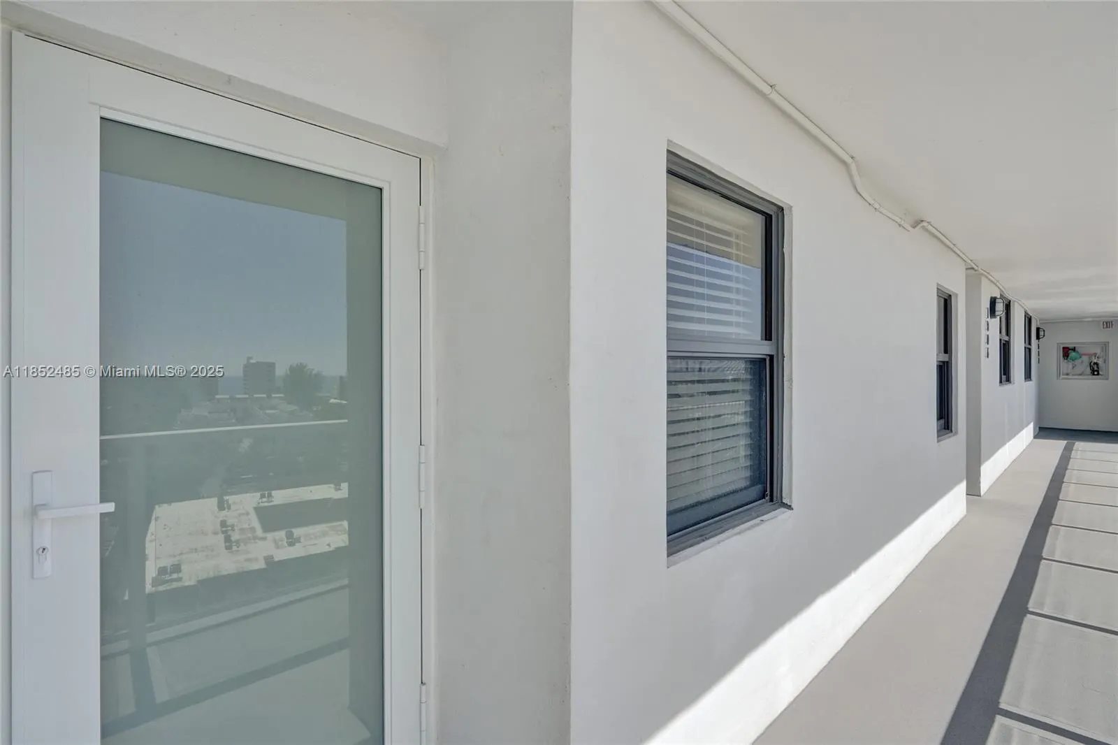 1401 N Riverside Dr, #1005