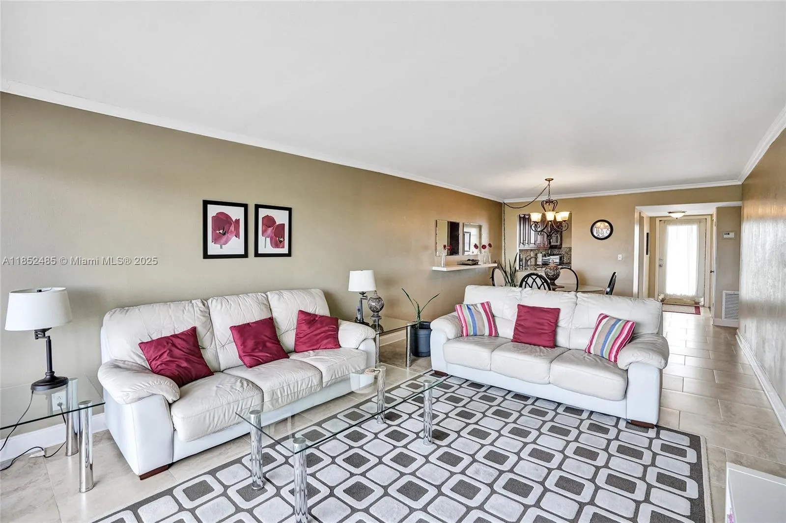 1401 N Riverside Dr, #1005