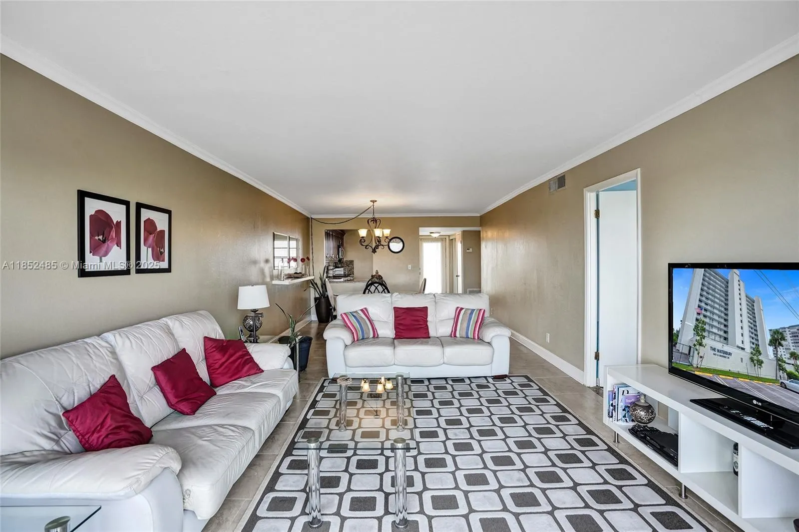 1401 N Riverside Dr, #1005