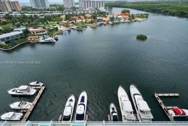 400 Sunny Isles Blvd, #1616