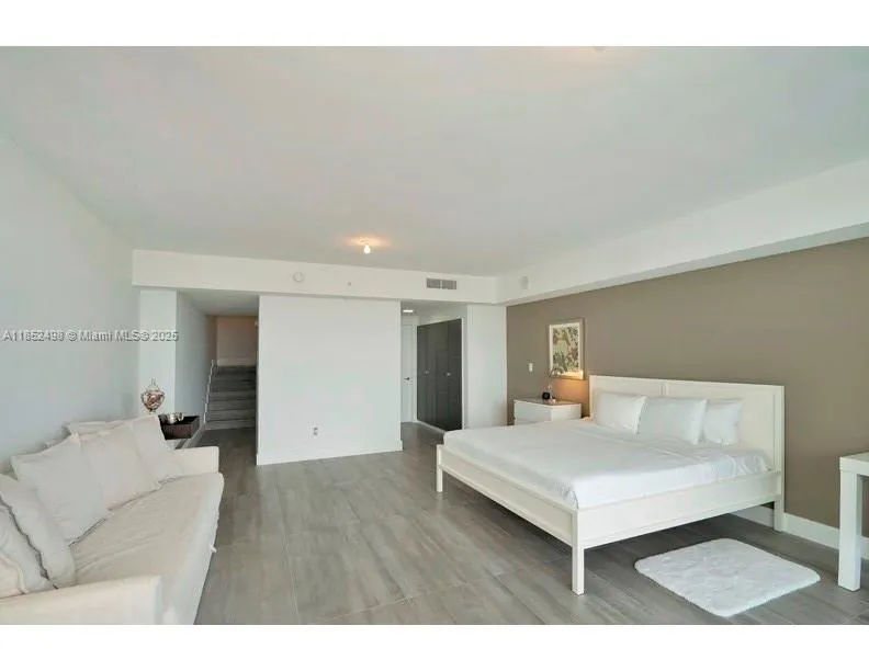 400 Sunny Isles Blvd, #1616