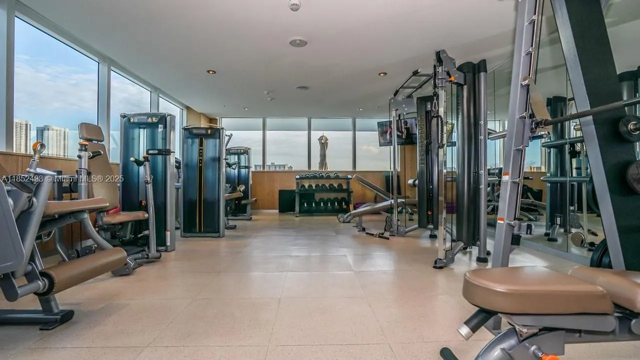 400 Sunny Isles Blvd, #1616