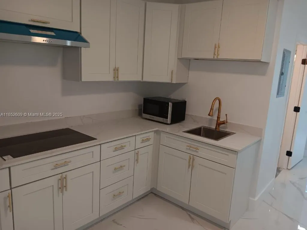 91865 Overseas Hwy, #91865
