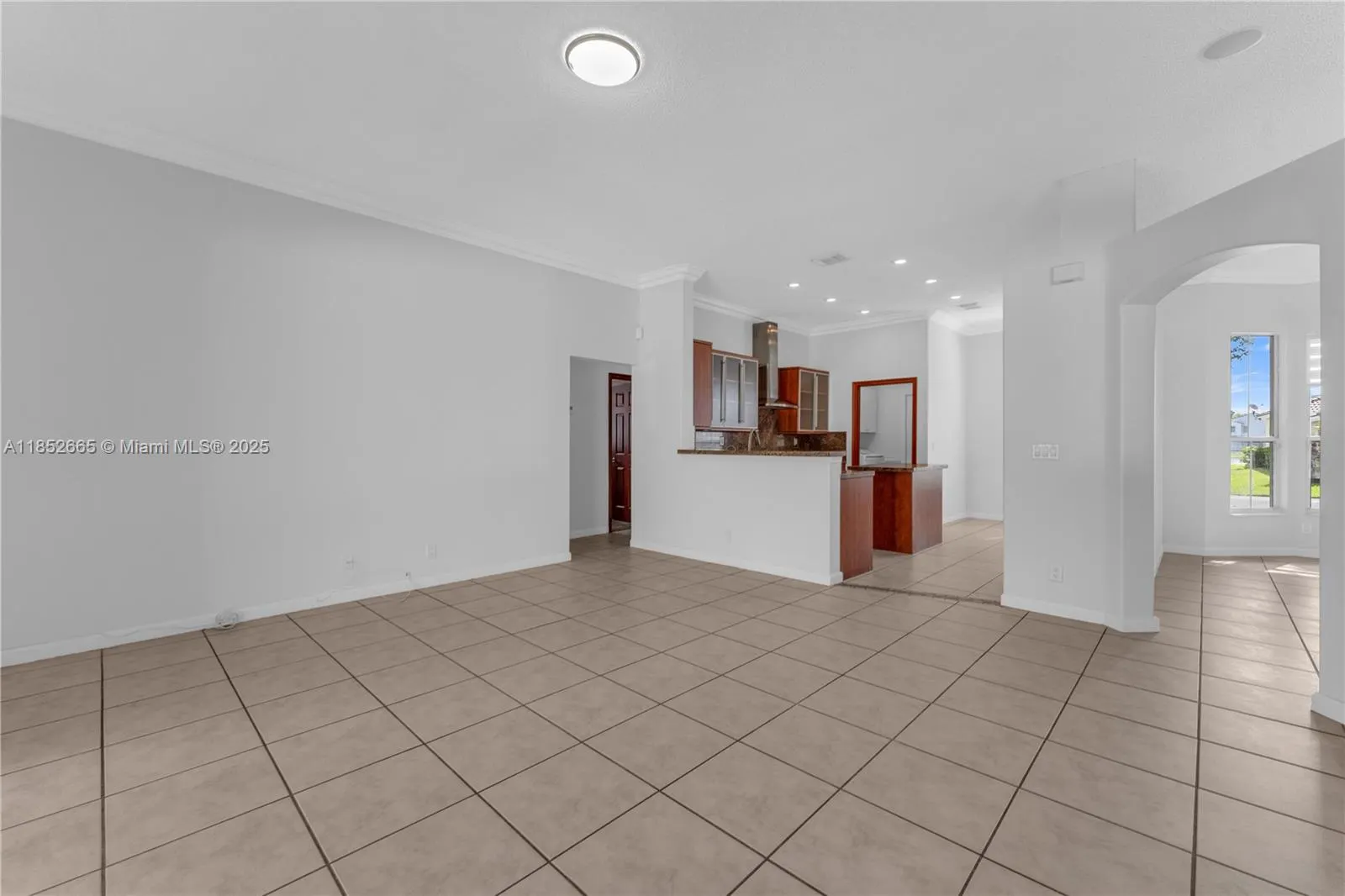 5355 SW 34th Way