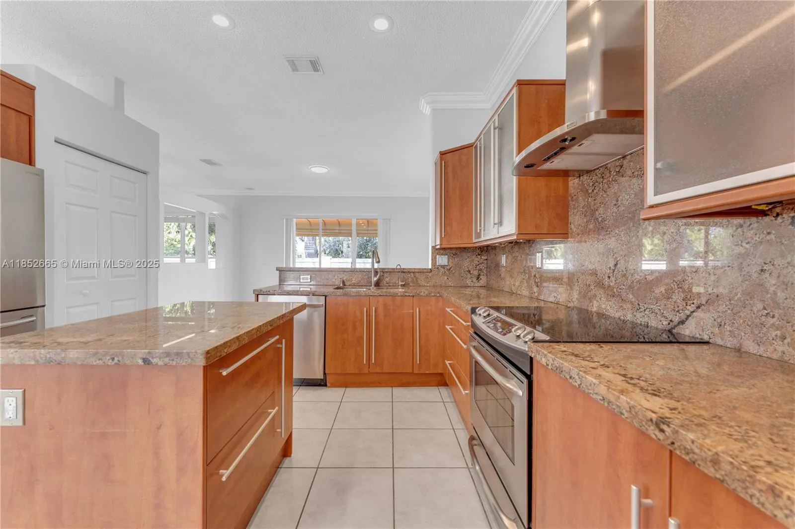 5355 SW 34th Way