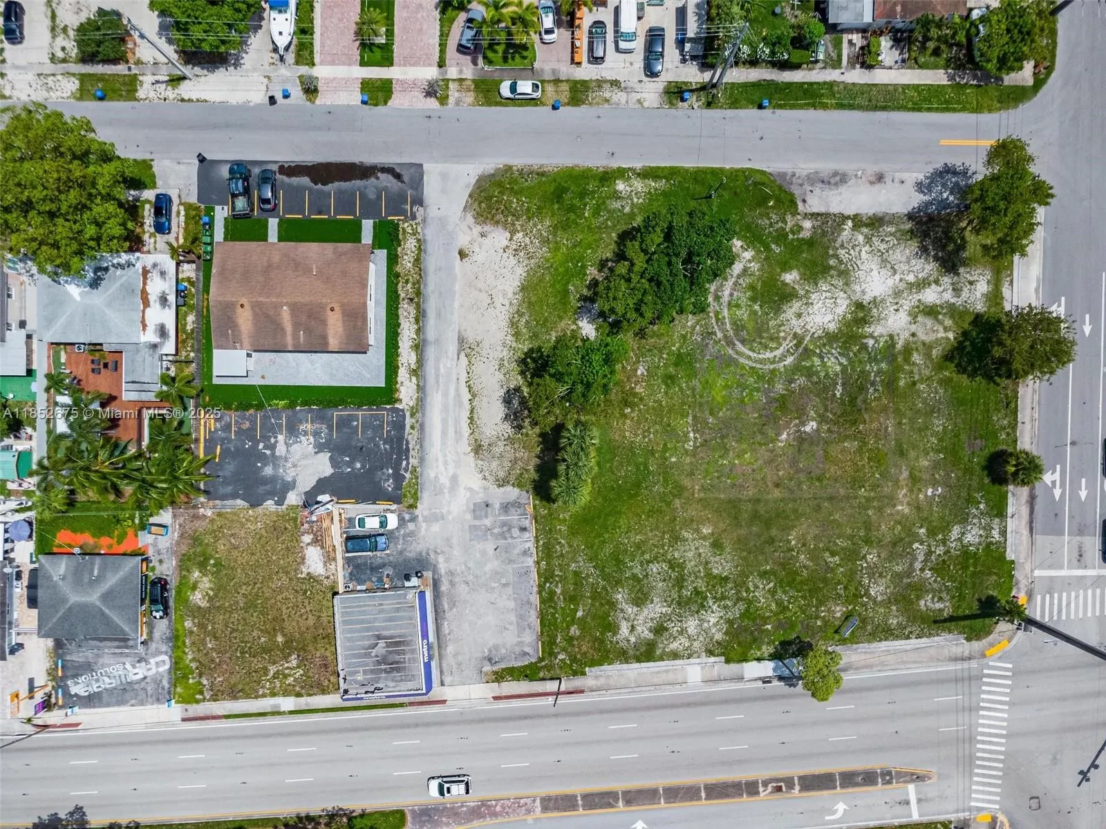 840 SW 24th St
