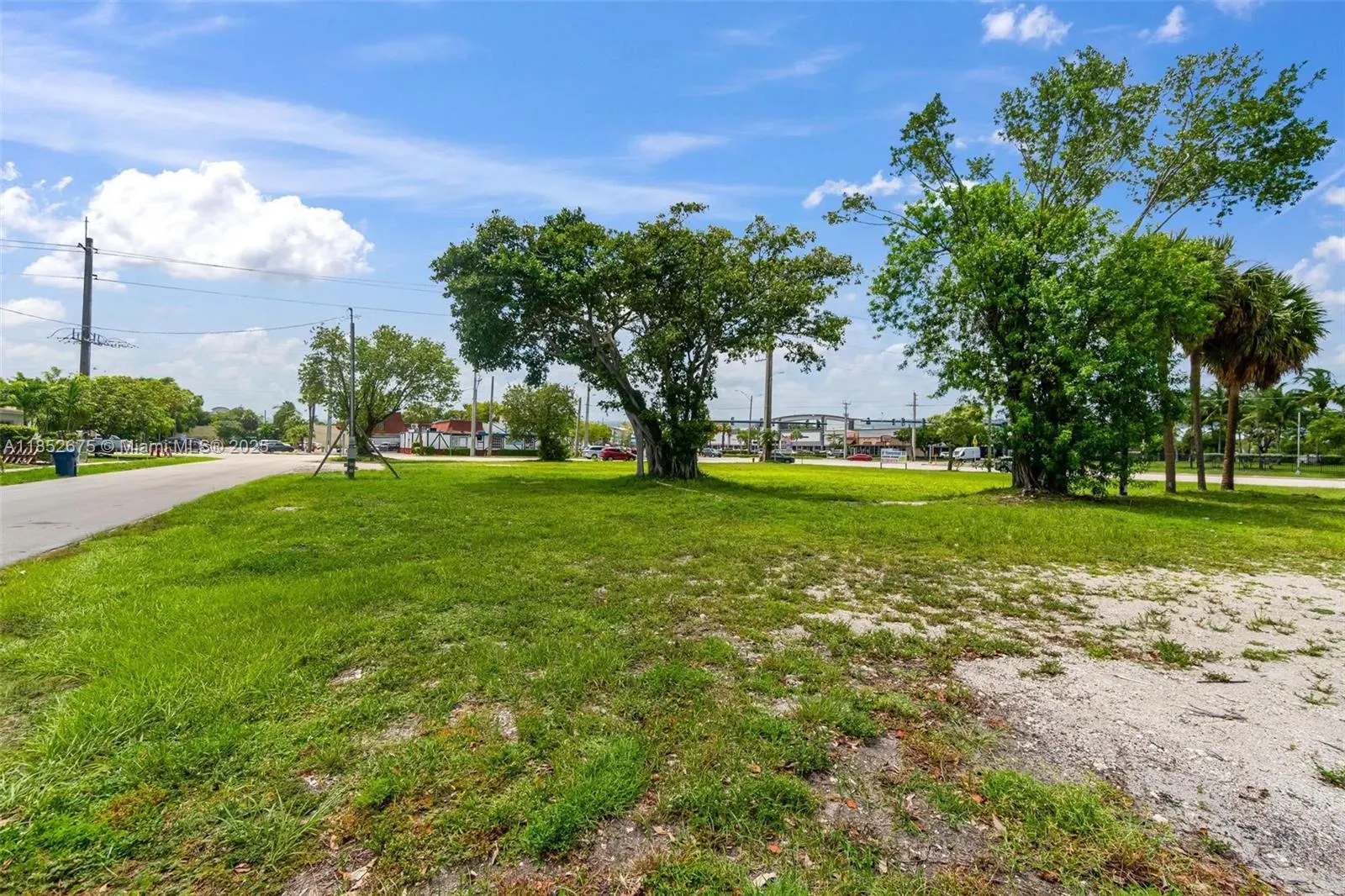 840 SW 24th St