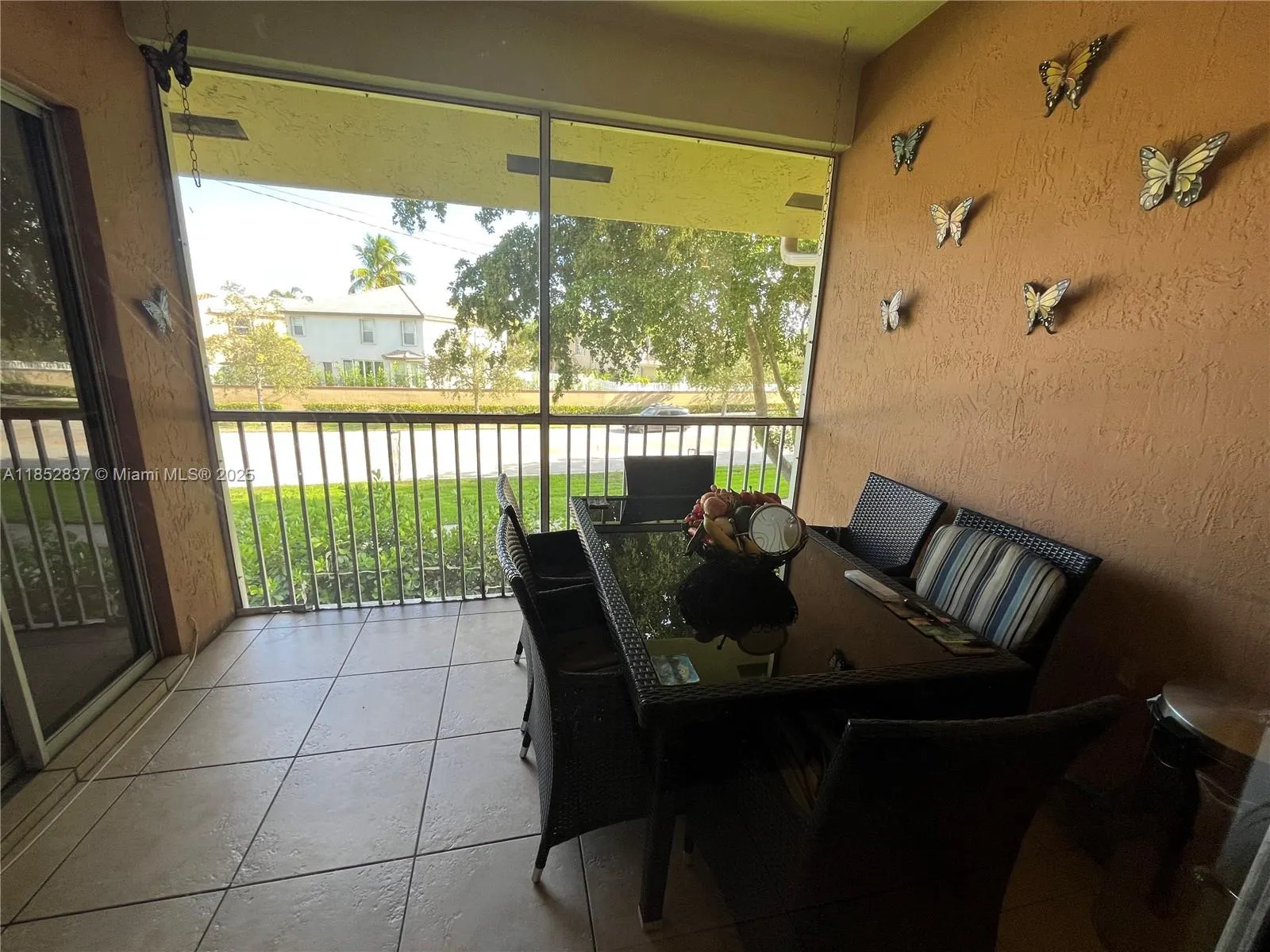 16312 Malibu Dr