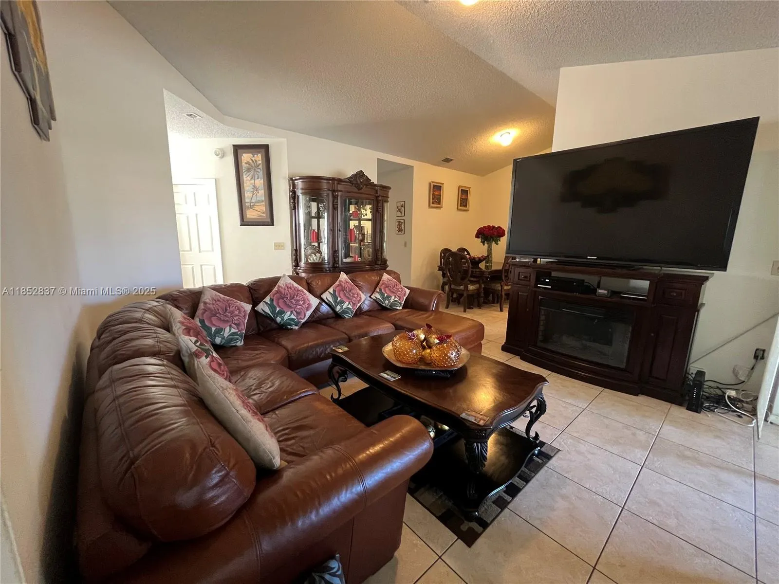 16312 Malibu Dr