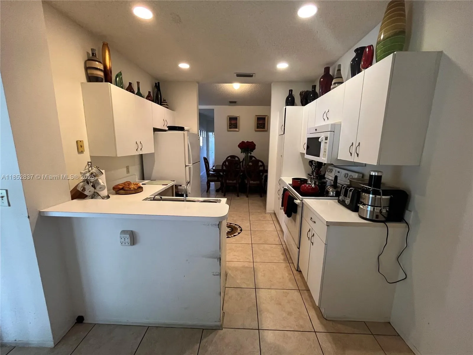 16312 Malibu Dr