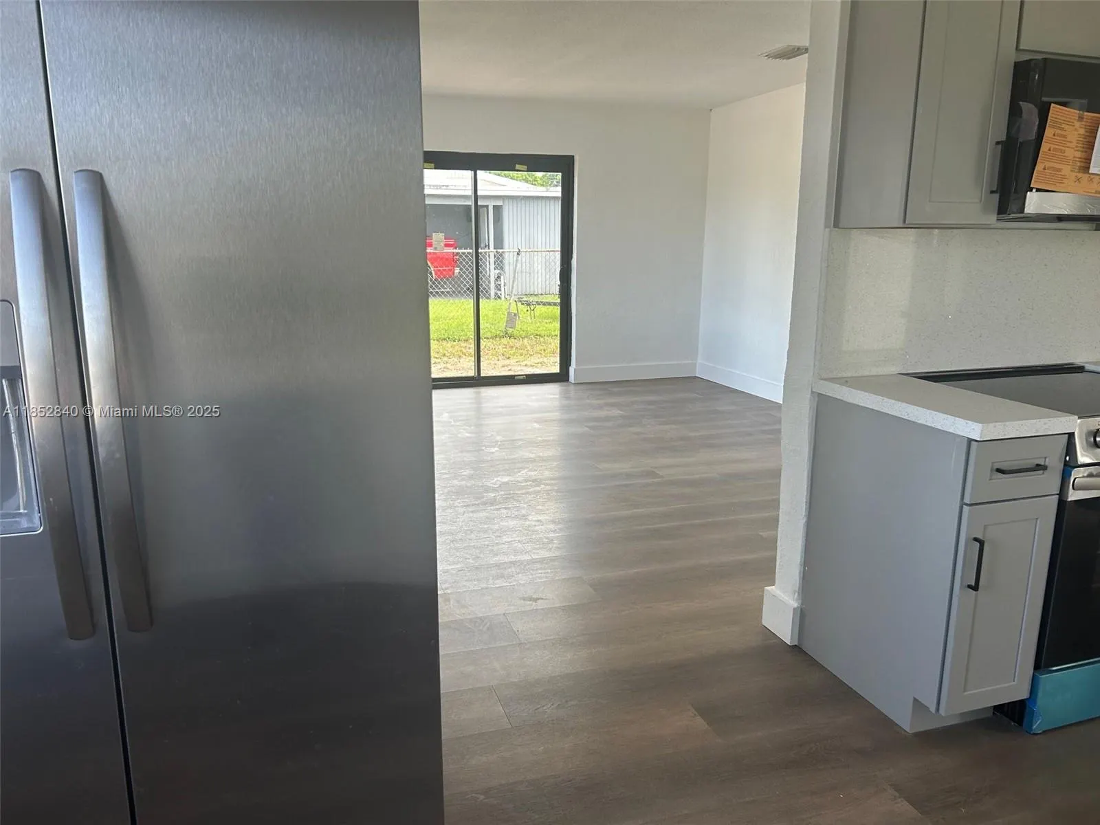 1621 NW 27th Ter