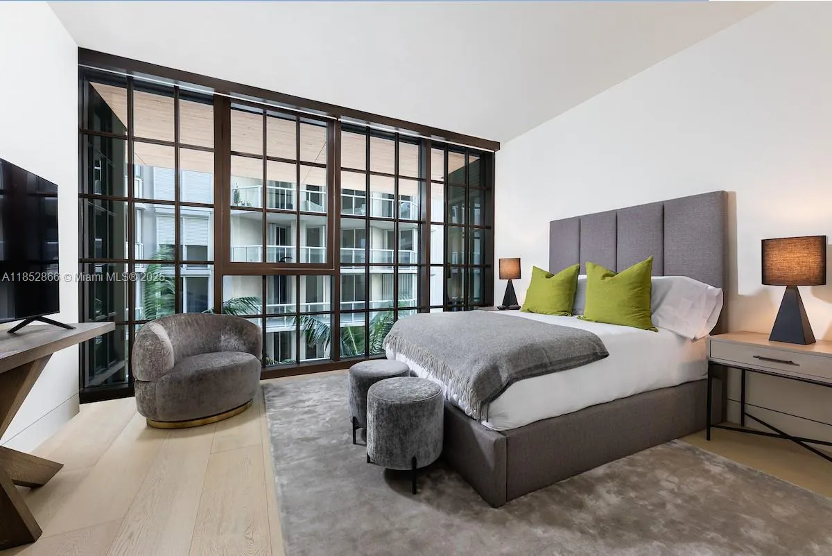 8955 Collins Ave, #402