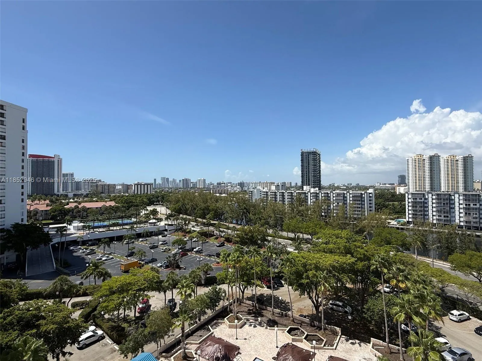 500 Three Islands Blvd, #715