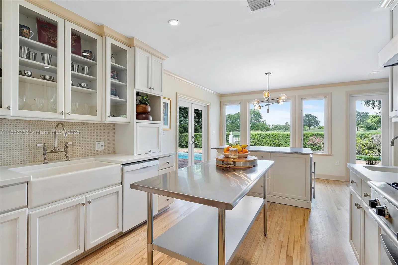 4310 Santa Maria St