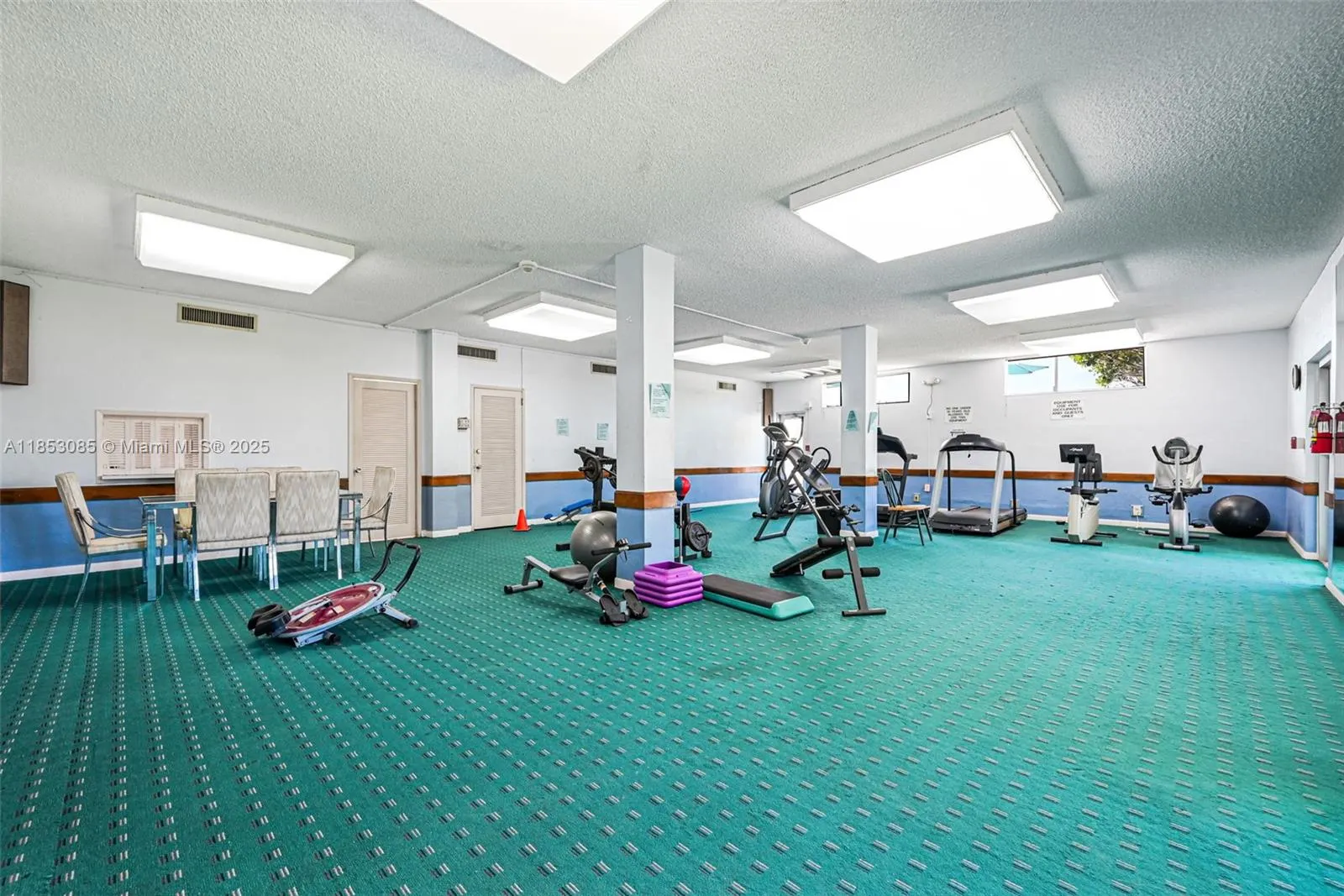 2841 NE 163rd St, #710