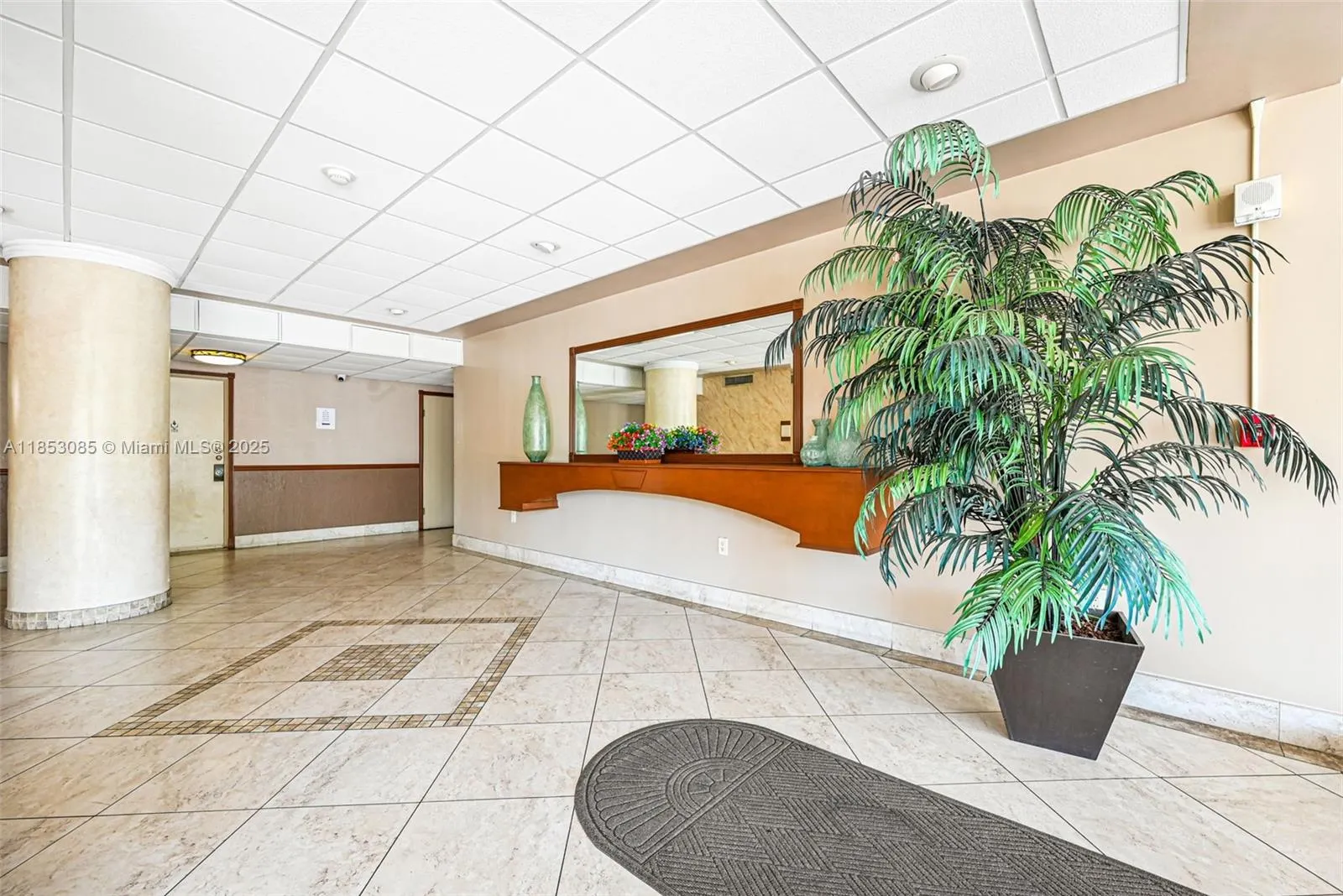 2841 NE 163rd St, #710