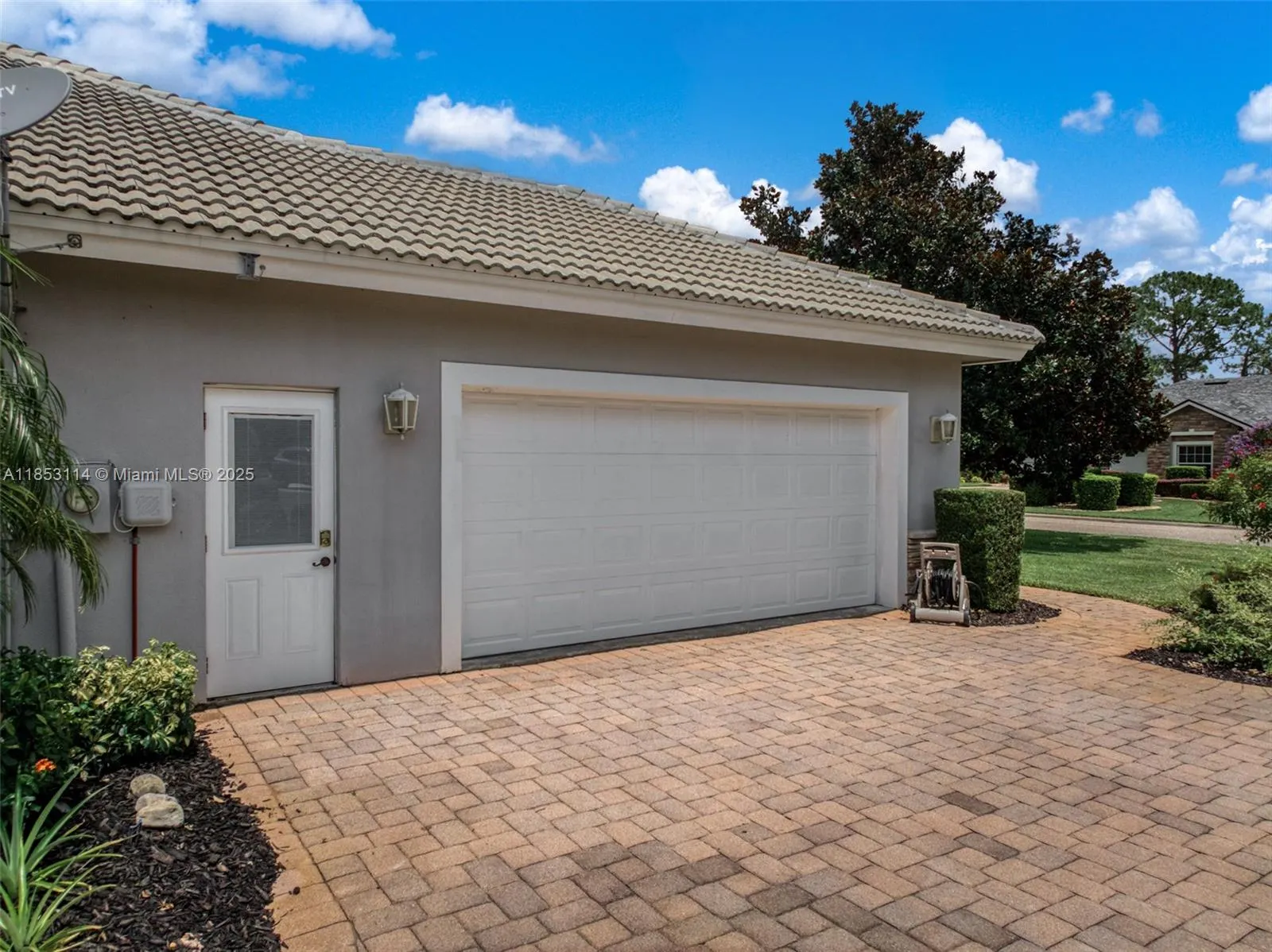 5009 Magnolia Place