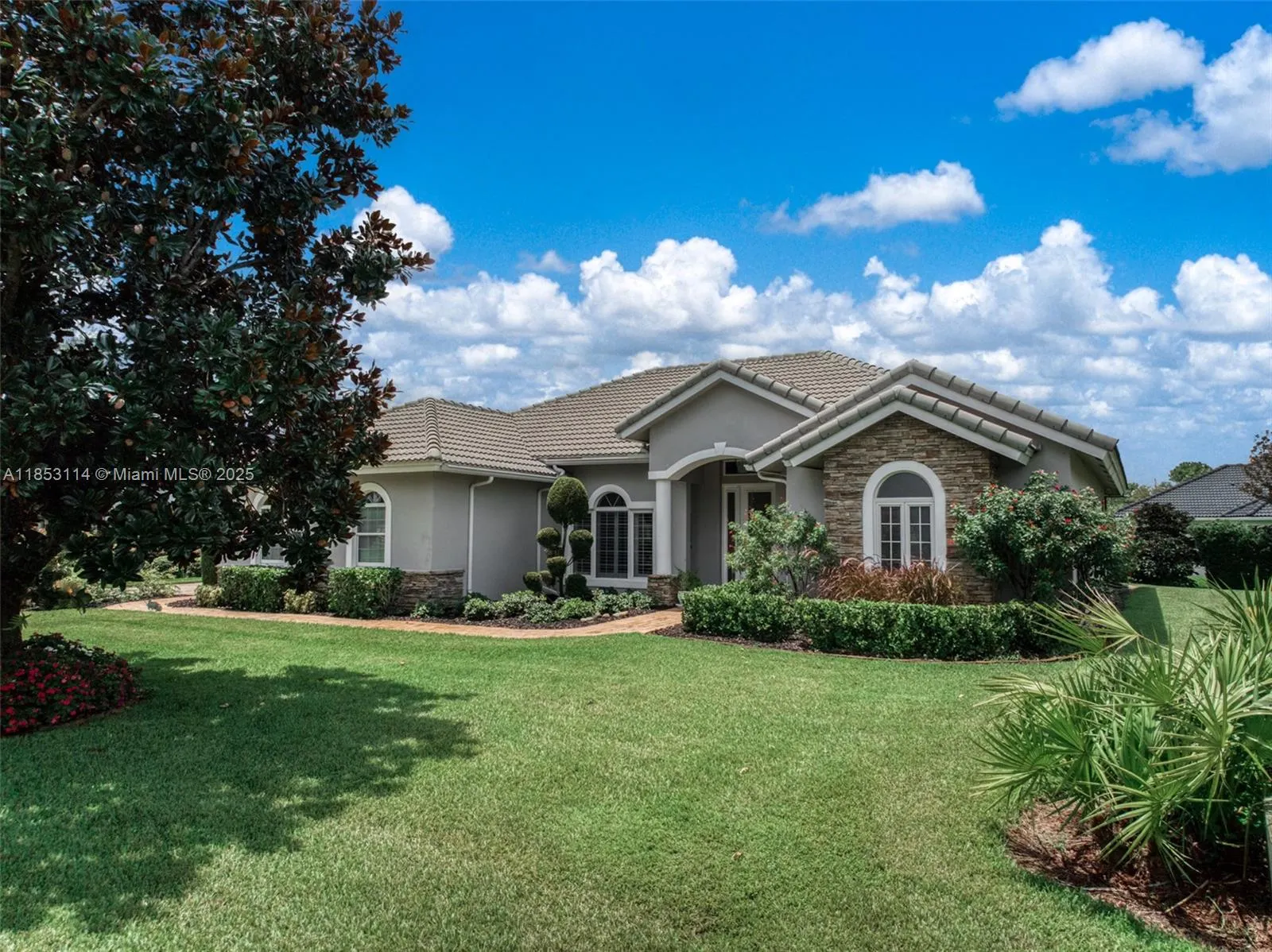 5009 Magnolia Place