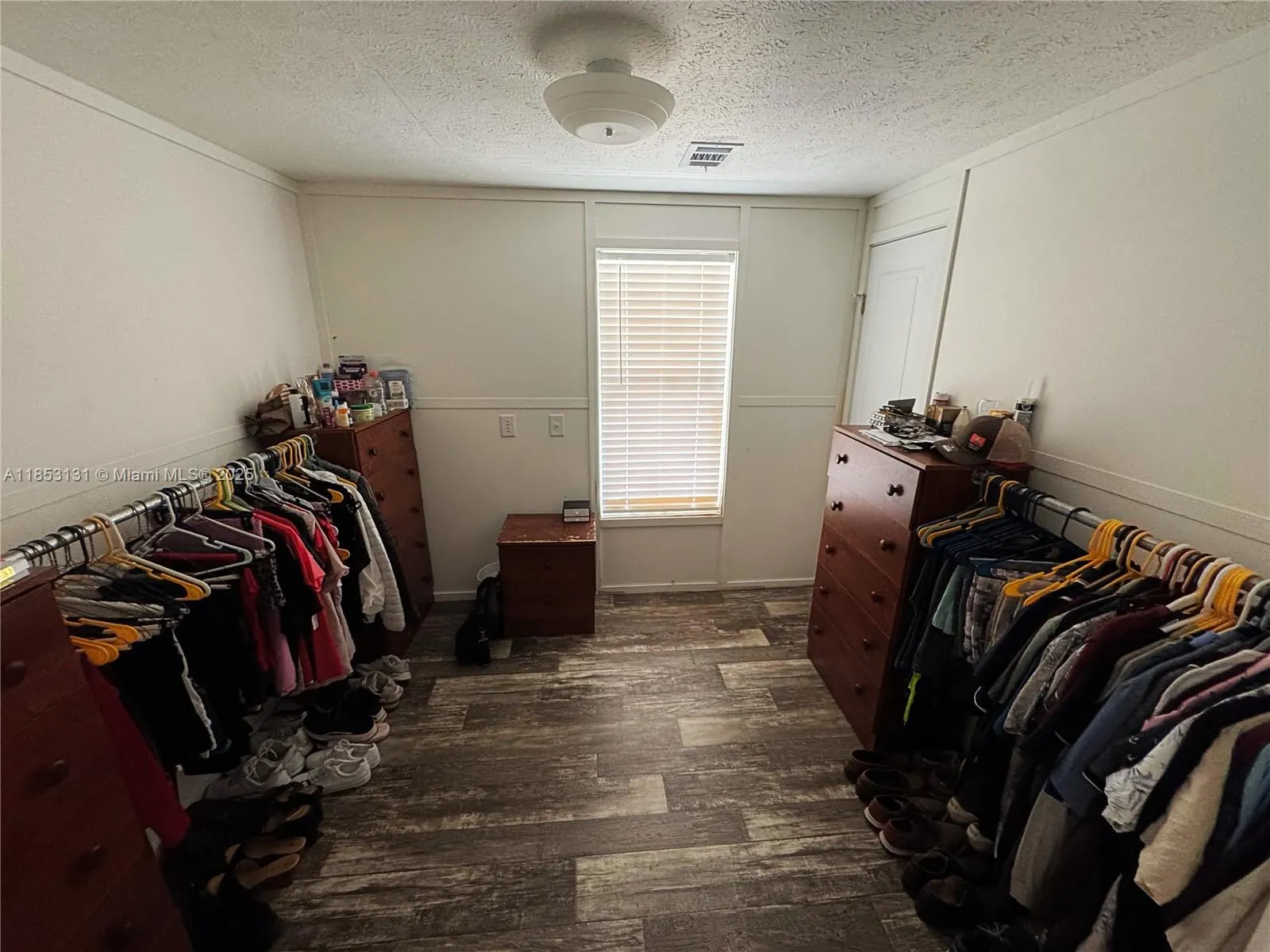 1321 BLUFF HAMMOCK RD