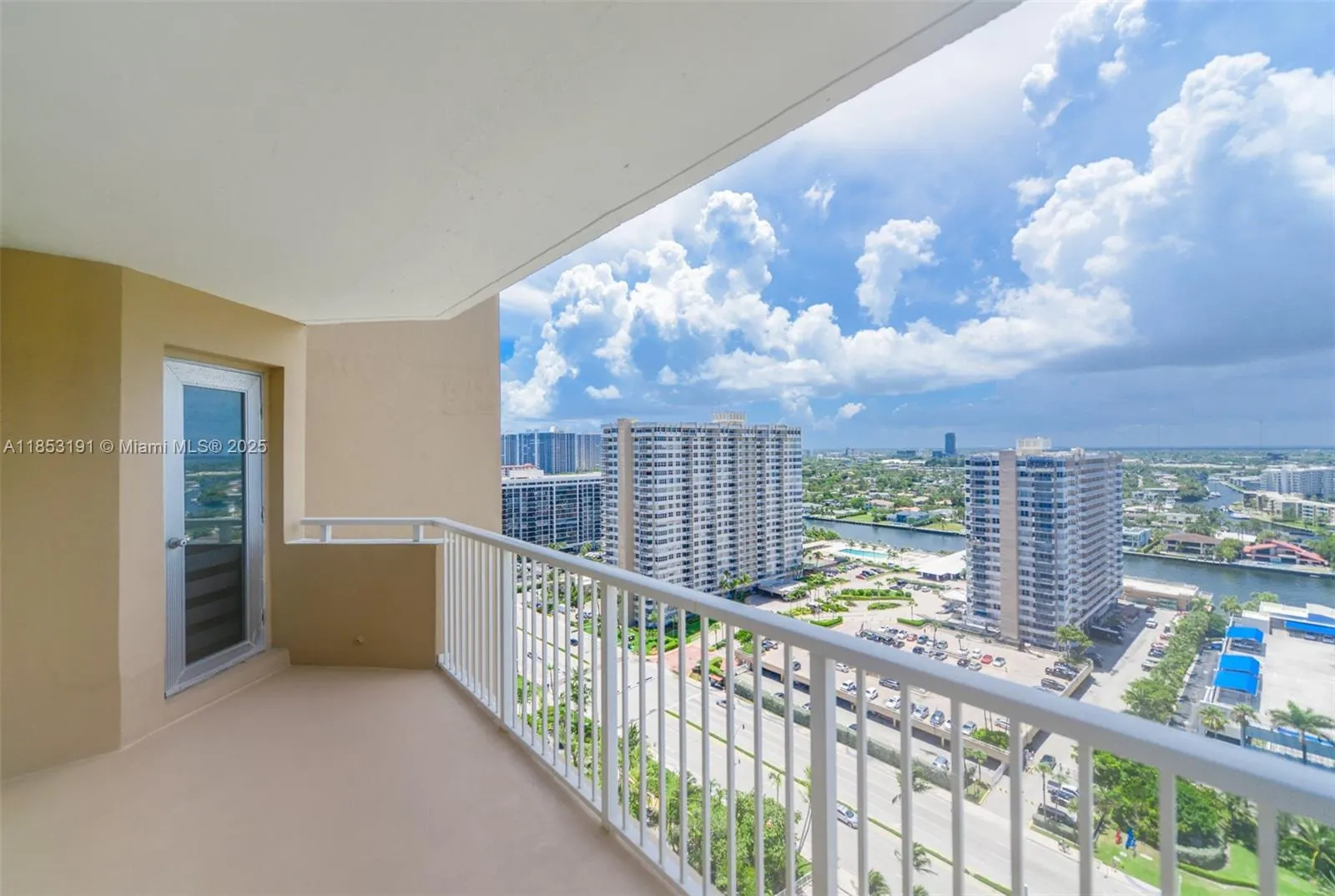 1950 S Ocean Dr, #21F