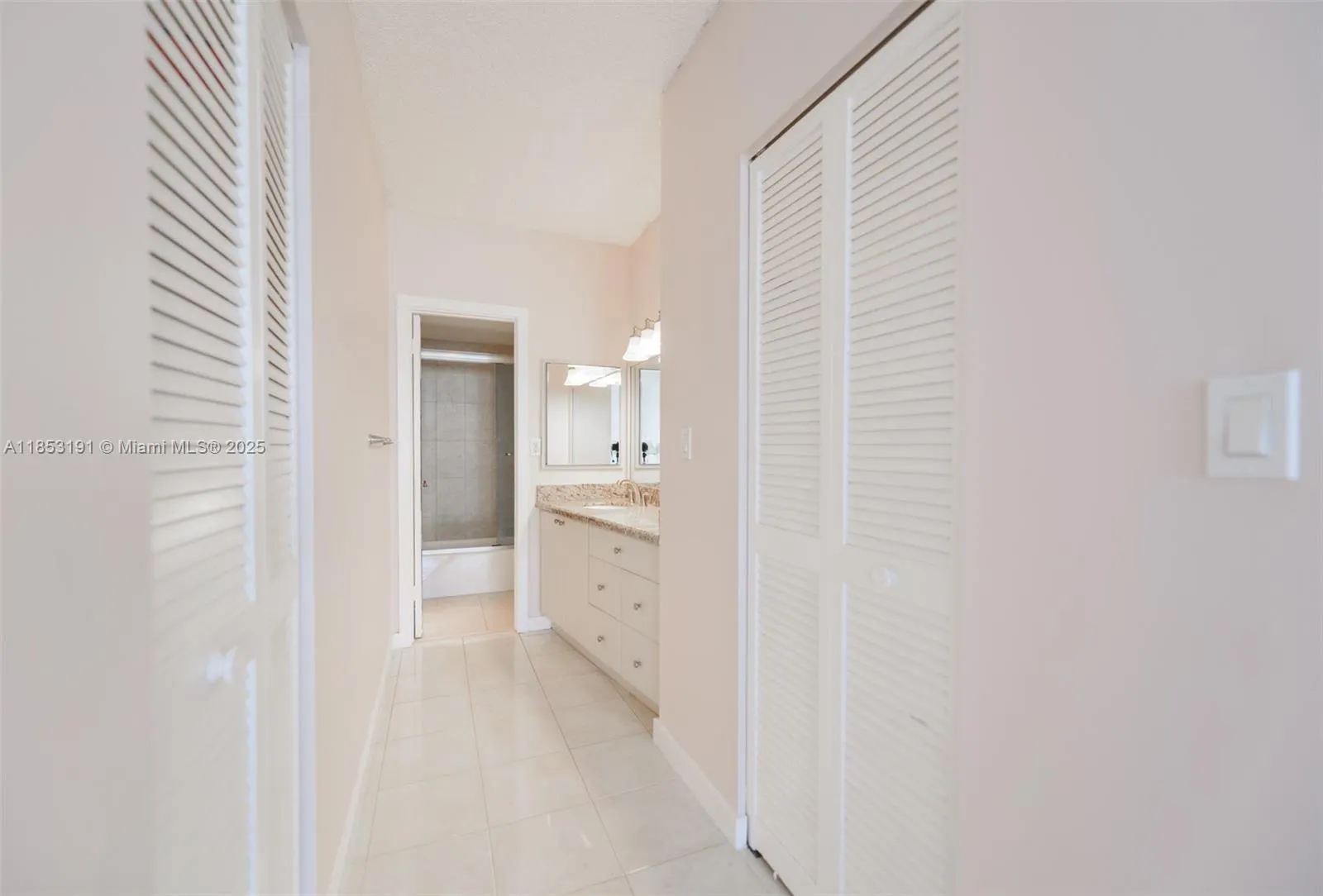 1950 S Ocean Dr, #21F