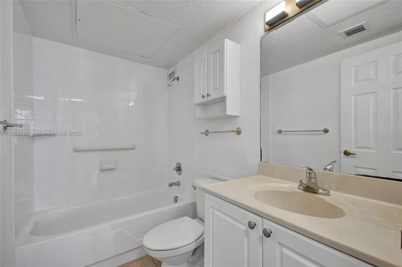 2501 S Ocean Dr, #636