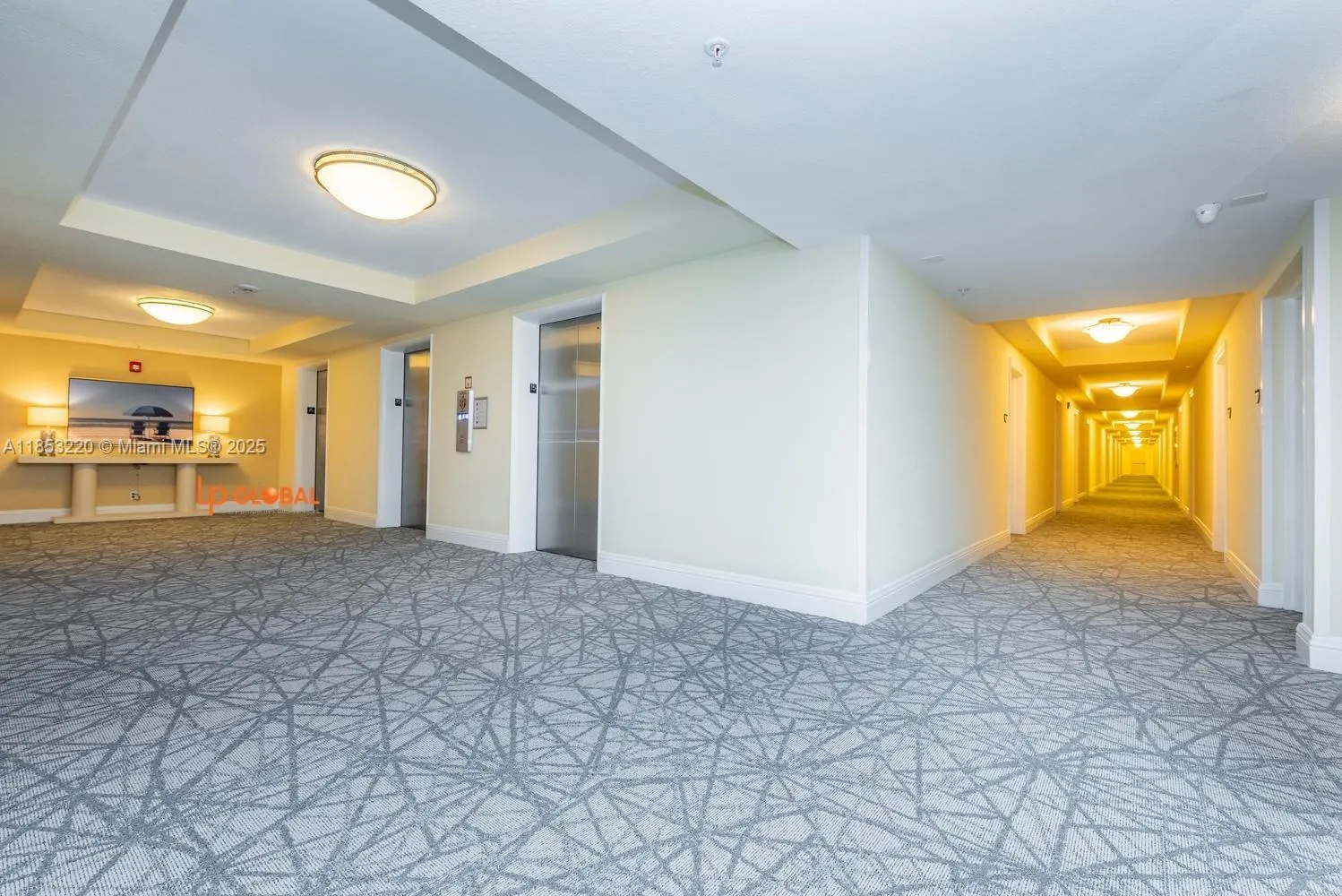 2501 S Ocean Dr, #636