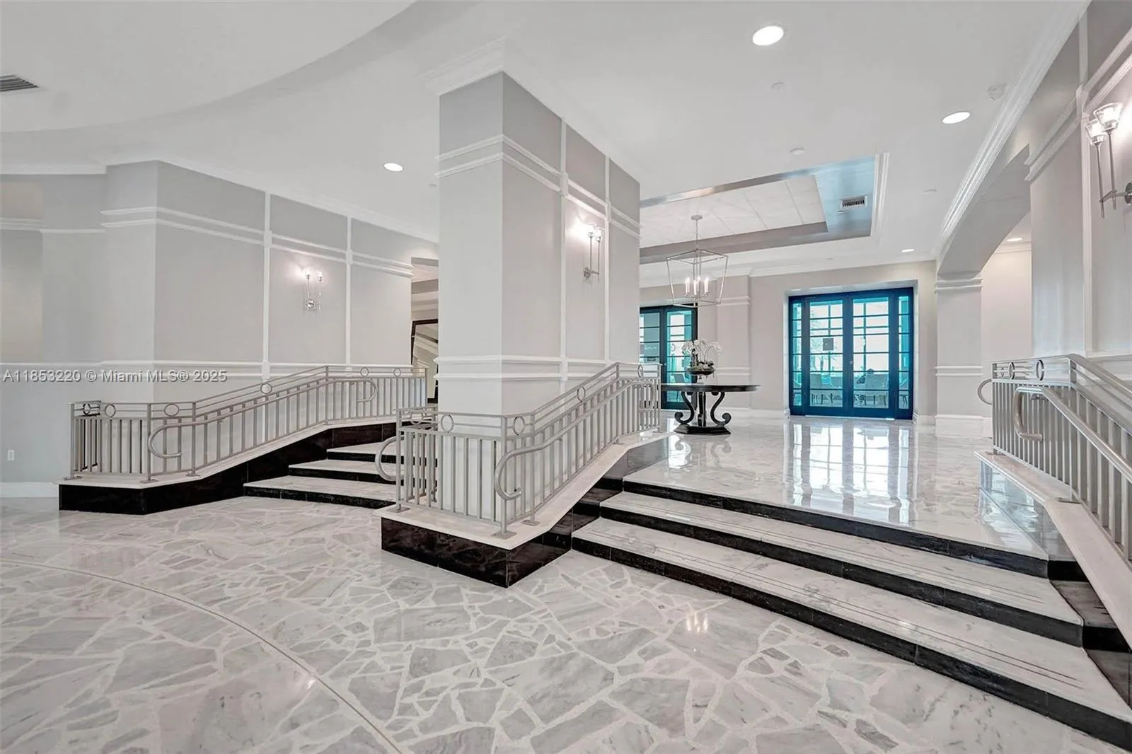 2501 S Ocean Dr, #636