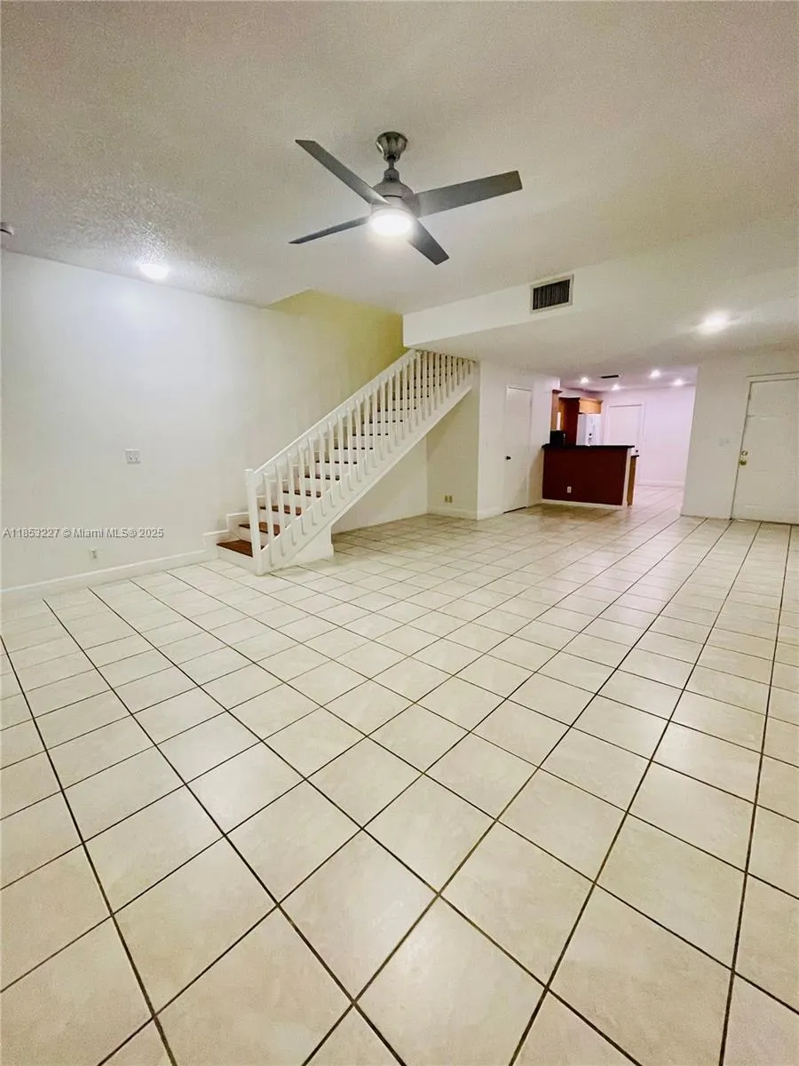 1503 Veracruz Ln, #5-14